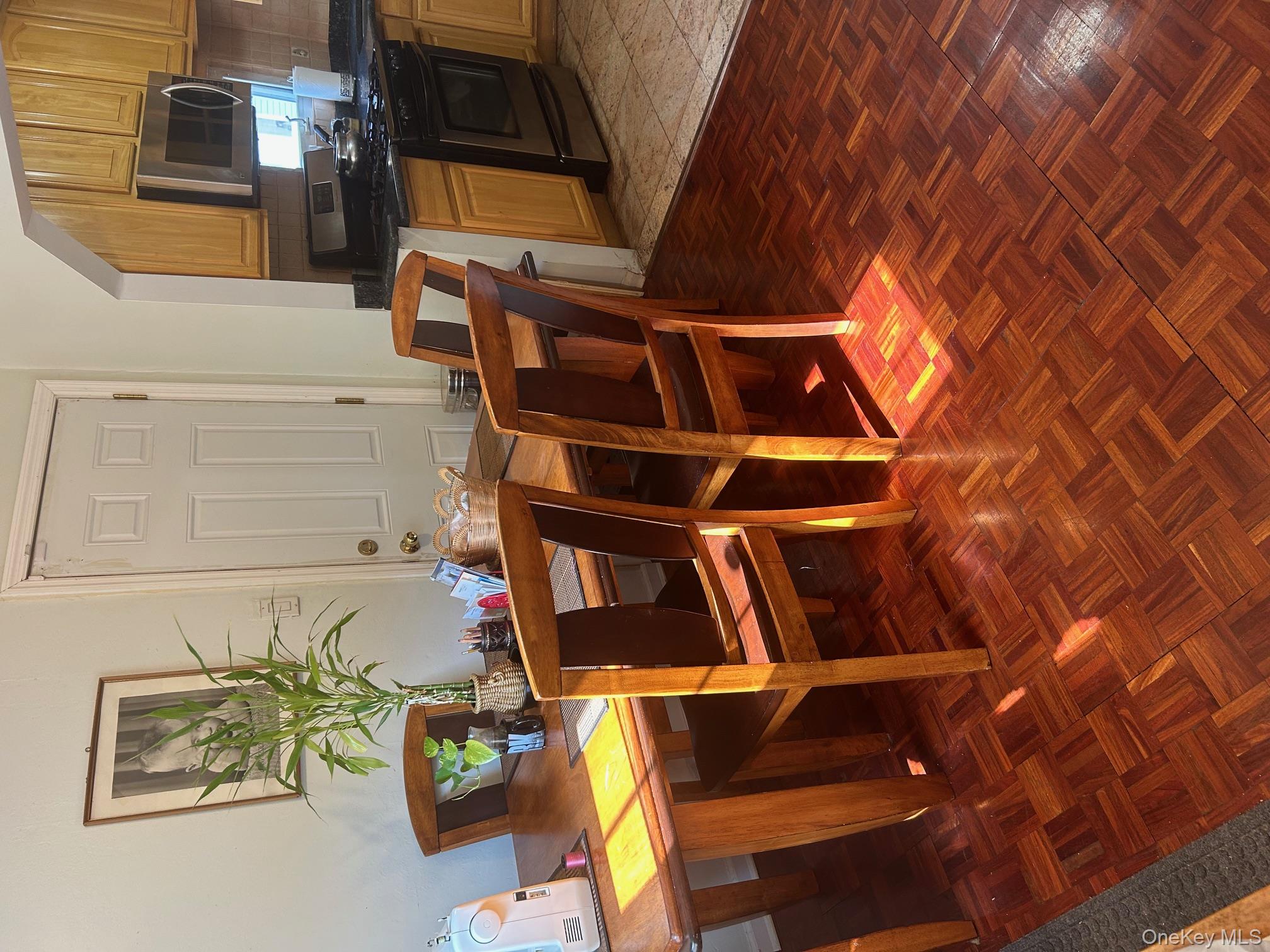 87-47 256th Street, Floral Park, NY 11001