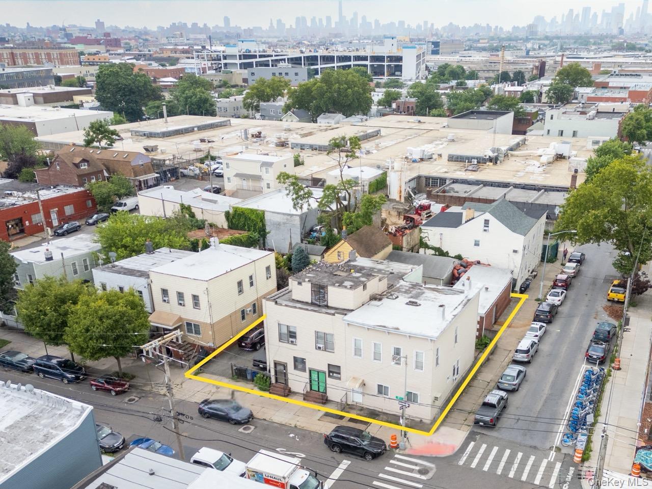 57-28/30 59th Street, Maspeth, NY 11378
