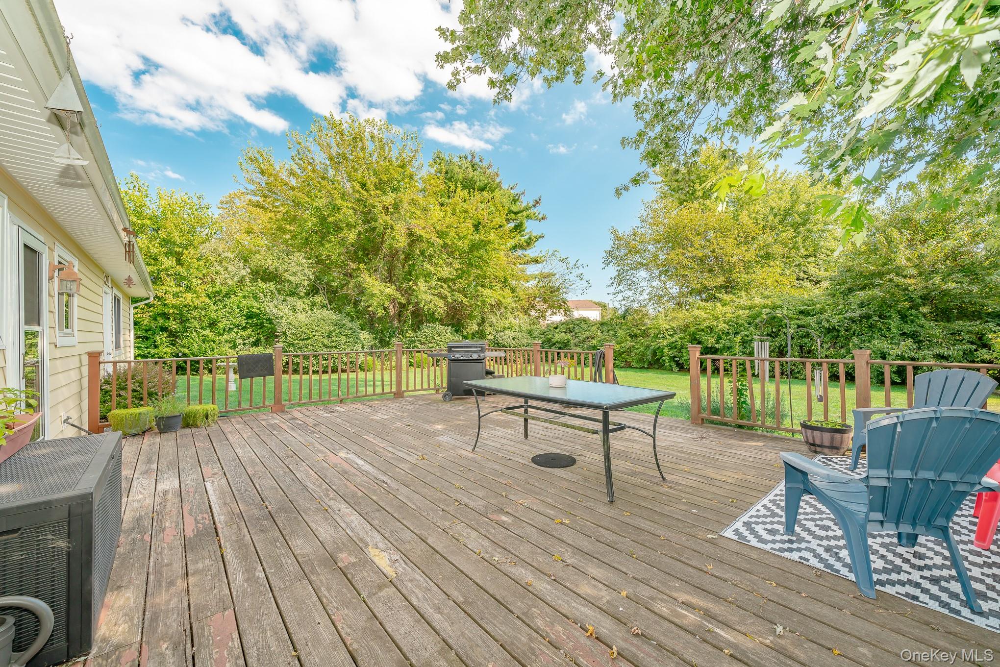 16 Malcolm Street, Bellport, NY 11713