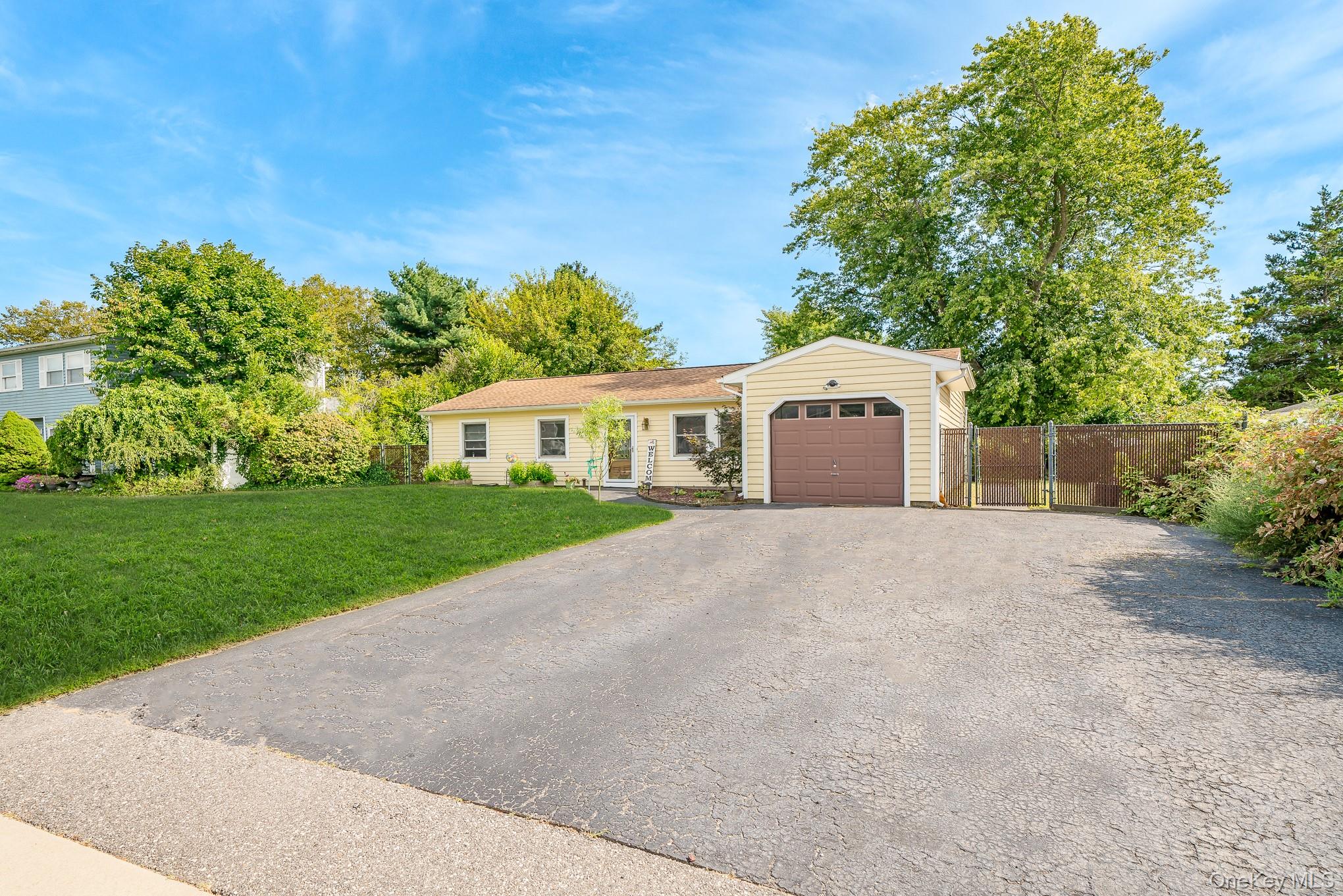 16 Malcolm Street, Bellport, NY 11713