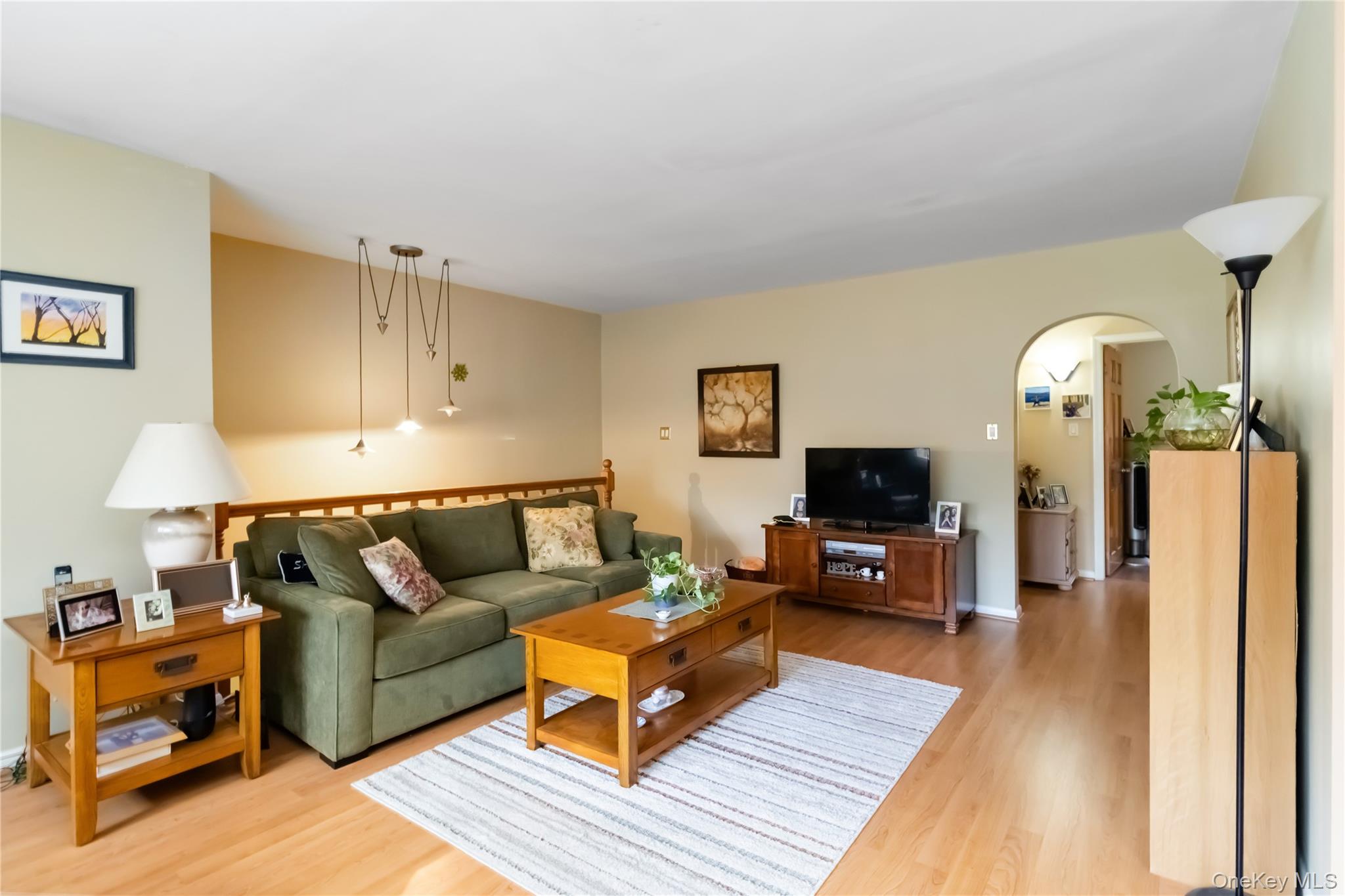 68-35 150th Street # #328B, Flushing, NY 11367