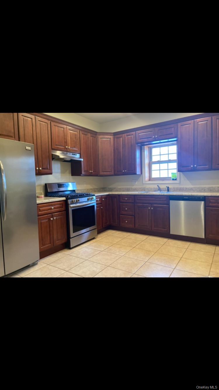 92 Front Street, Port Jervis, NY 12771