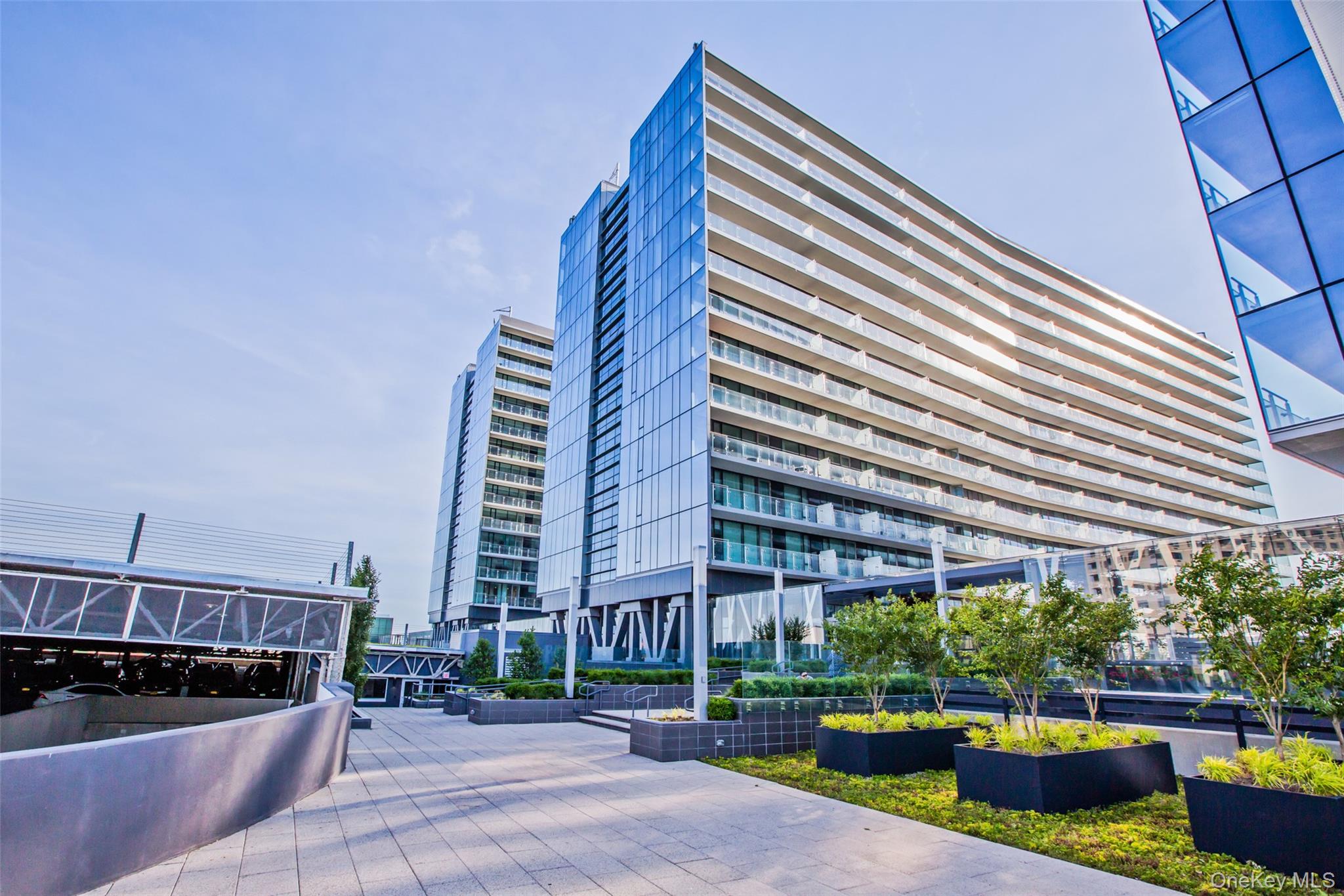 131-05 40th Road # 17, Flushing, NY 11354