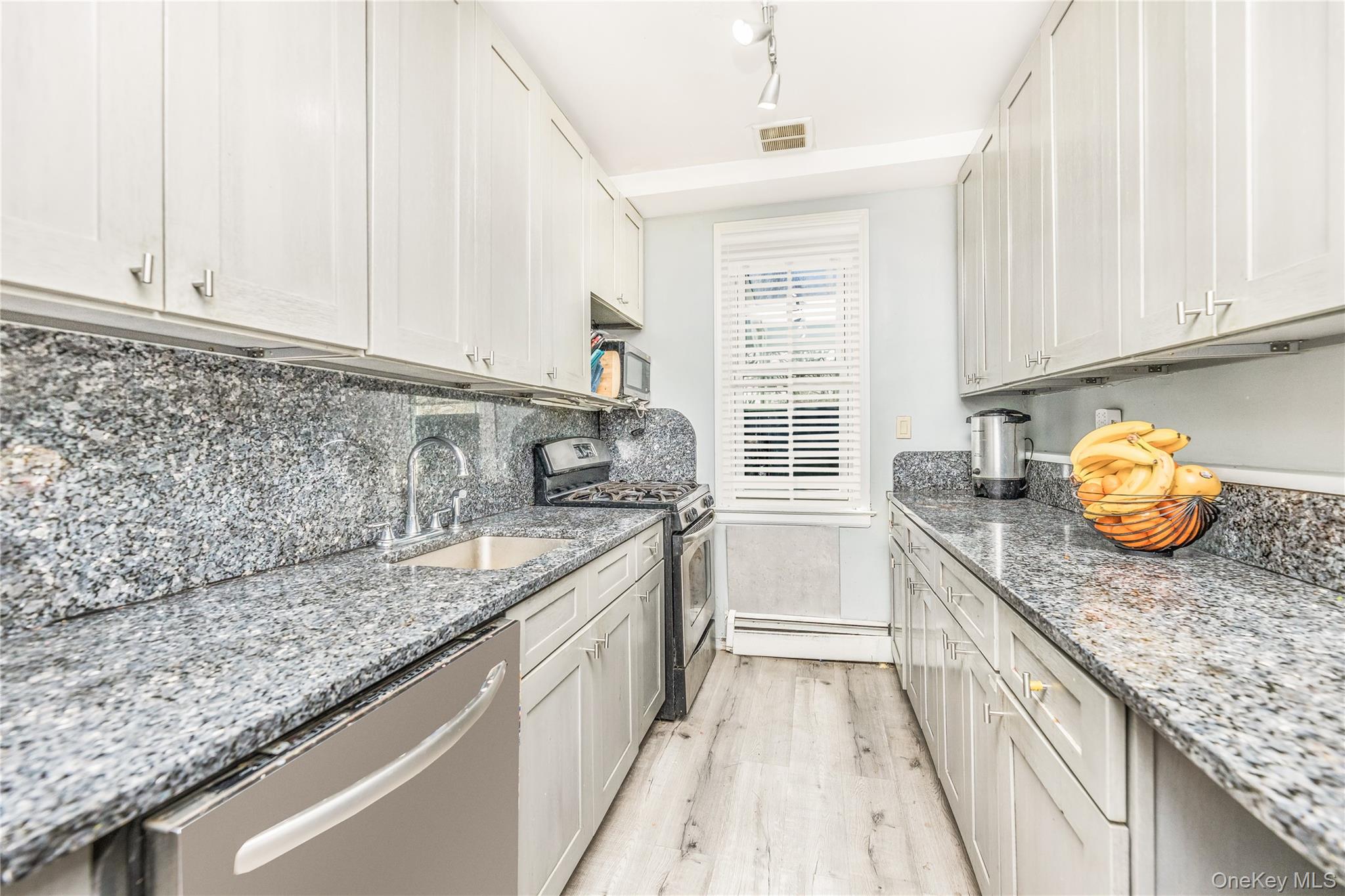 4601 Henry Hudson Parkway # B11B14, Bronx, NY 10471