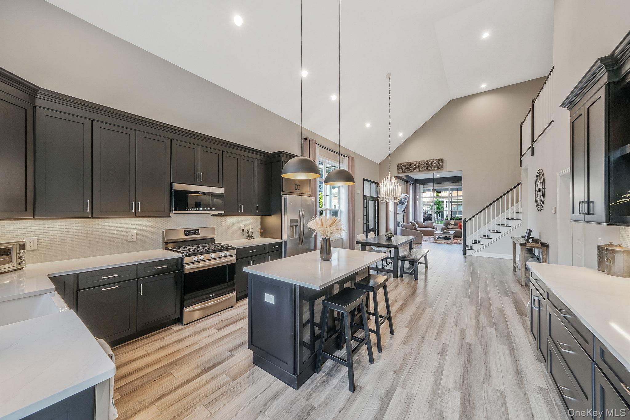 208 Belmont Circle, Yaphank, NY 11980