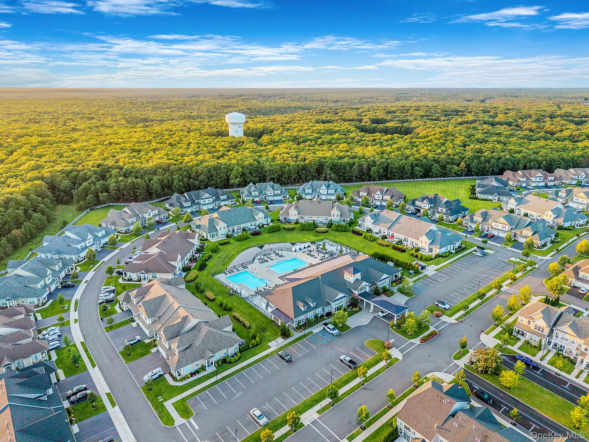 208 Belmont Circle, Yaphank, NY 11980