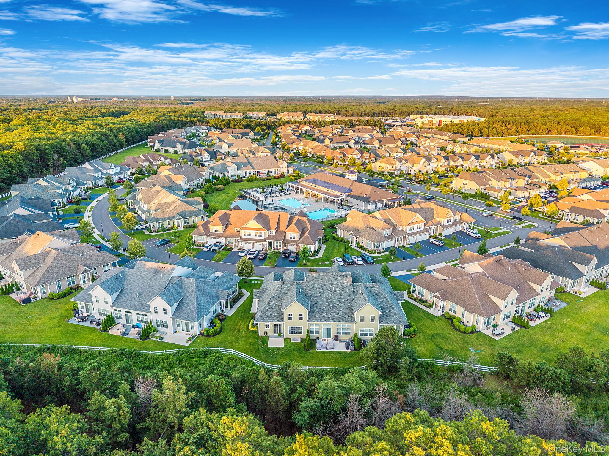 208 Belmont Circle, Yaphank, NY 11980