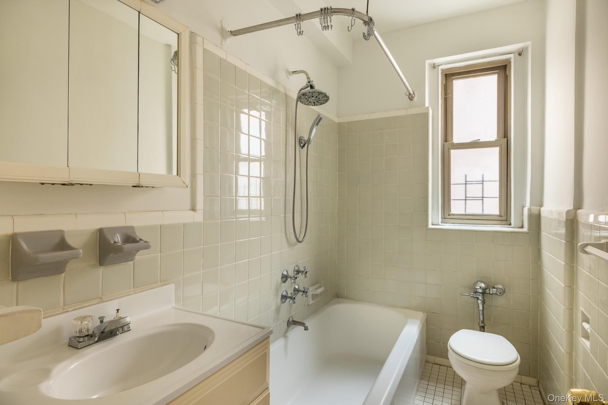 2190 Boston Road # 4E, Bronx, NY 10462