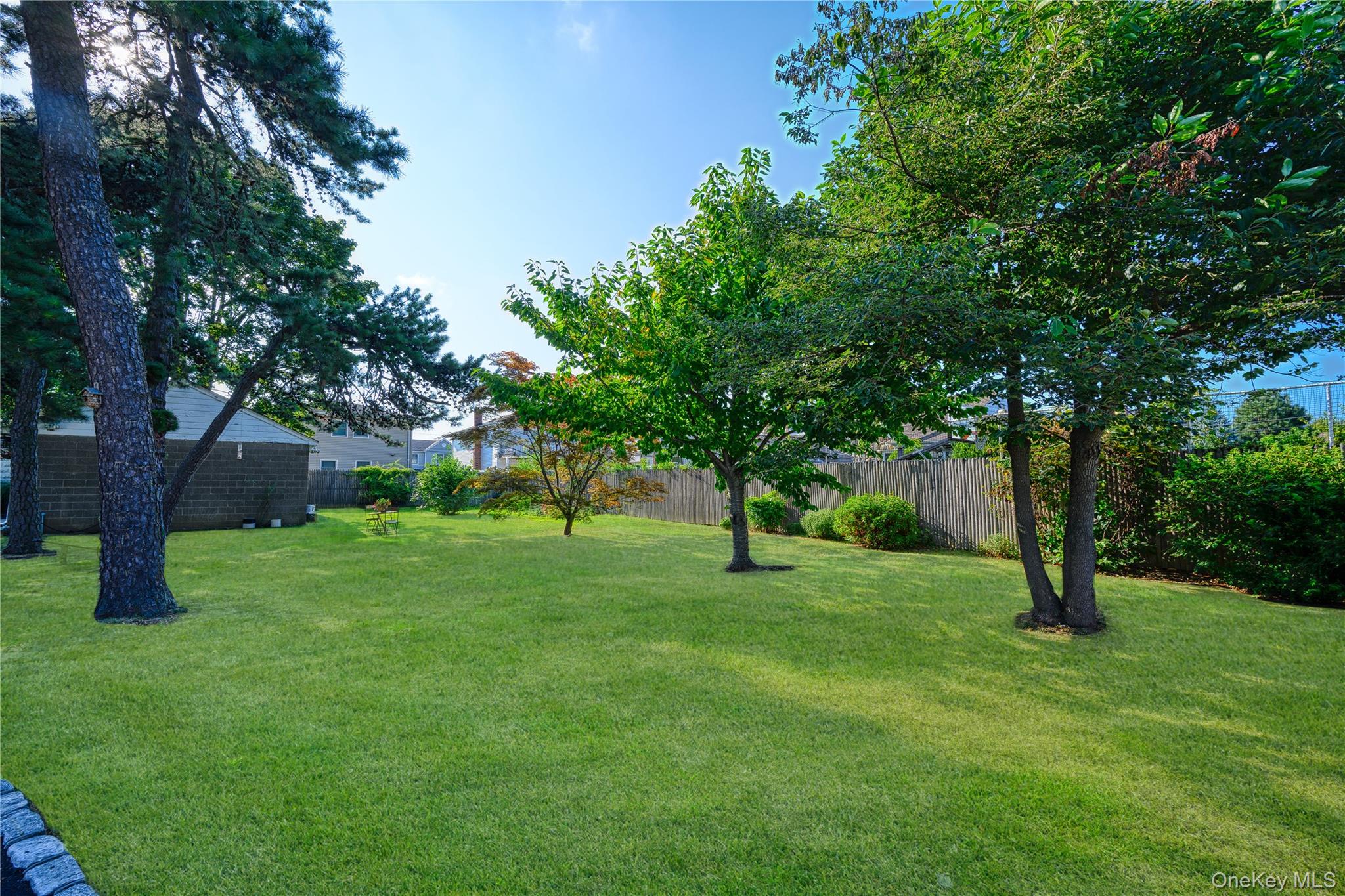 464 Central Avenue, Bethpage, NY 11714