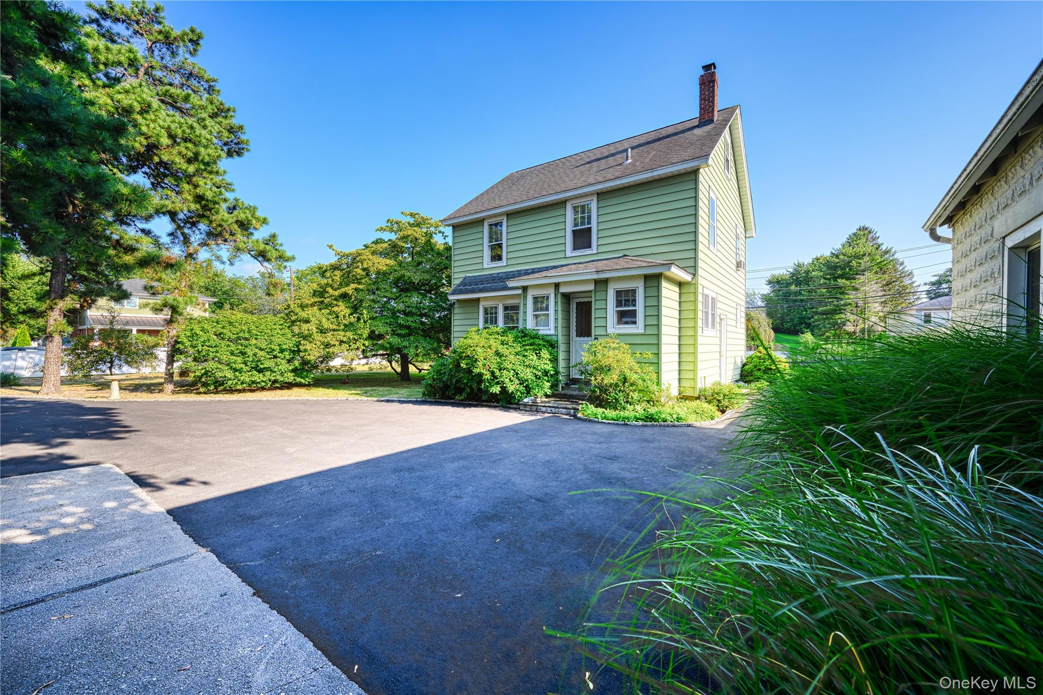 464 Central Avenue, Bethpage, NY 11714