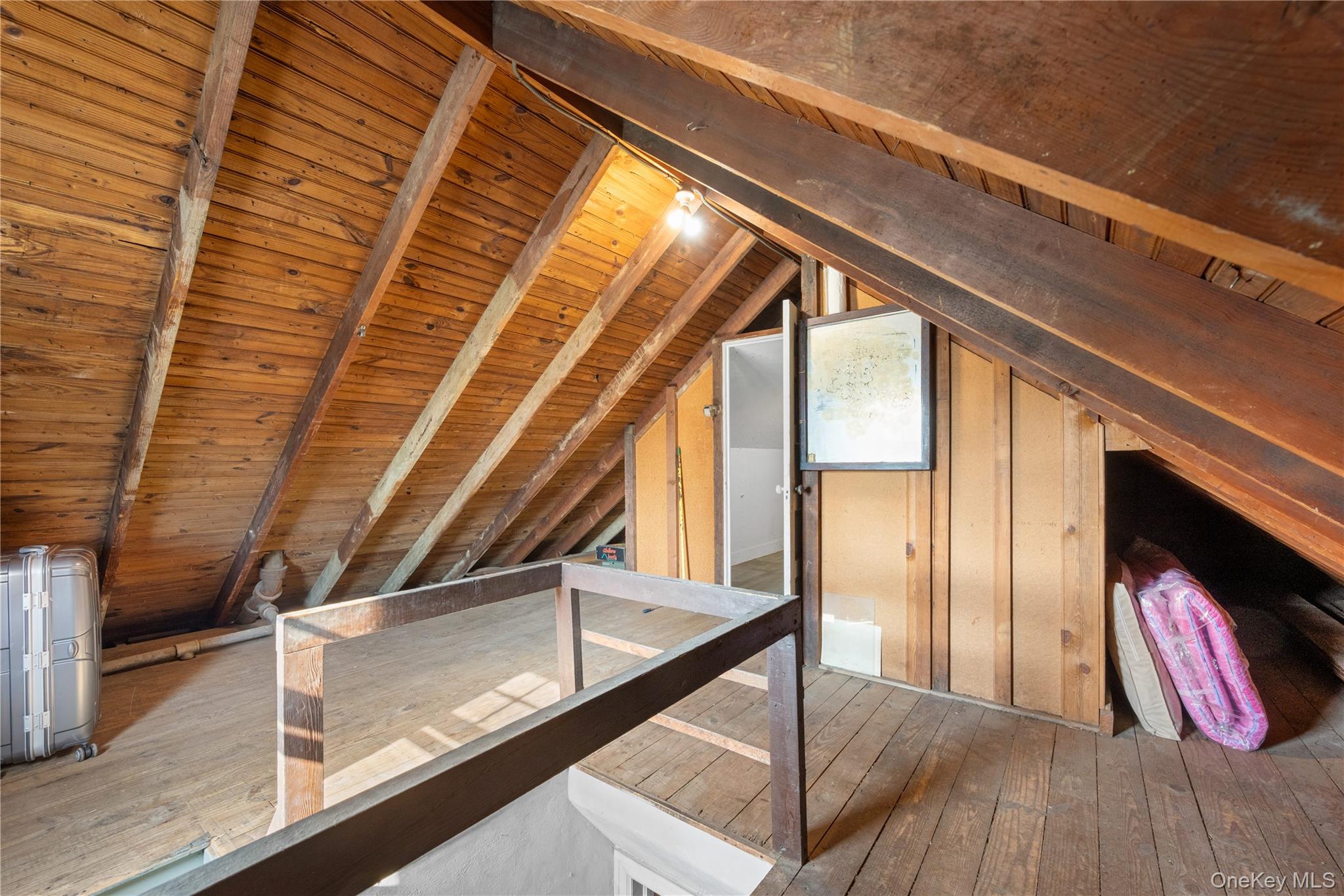 464 Central Avenue, Bethpage, NY 11714