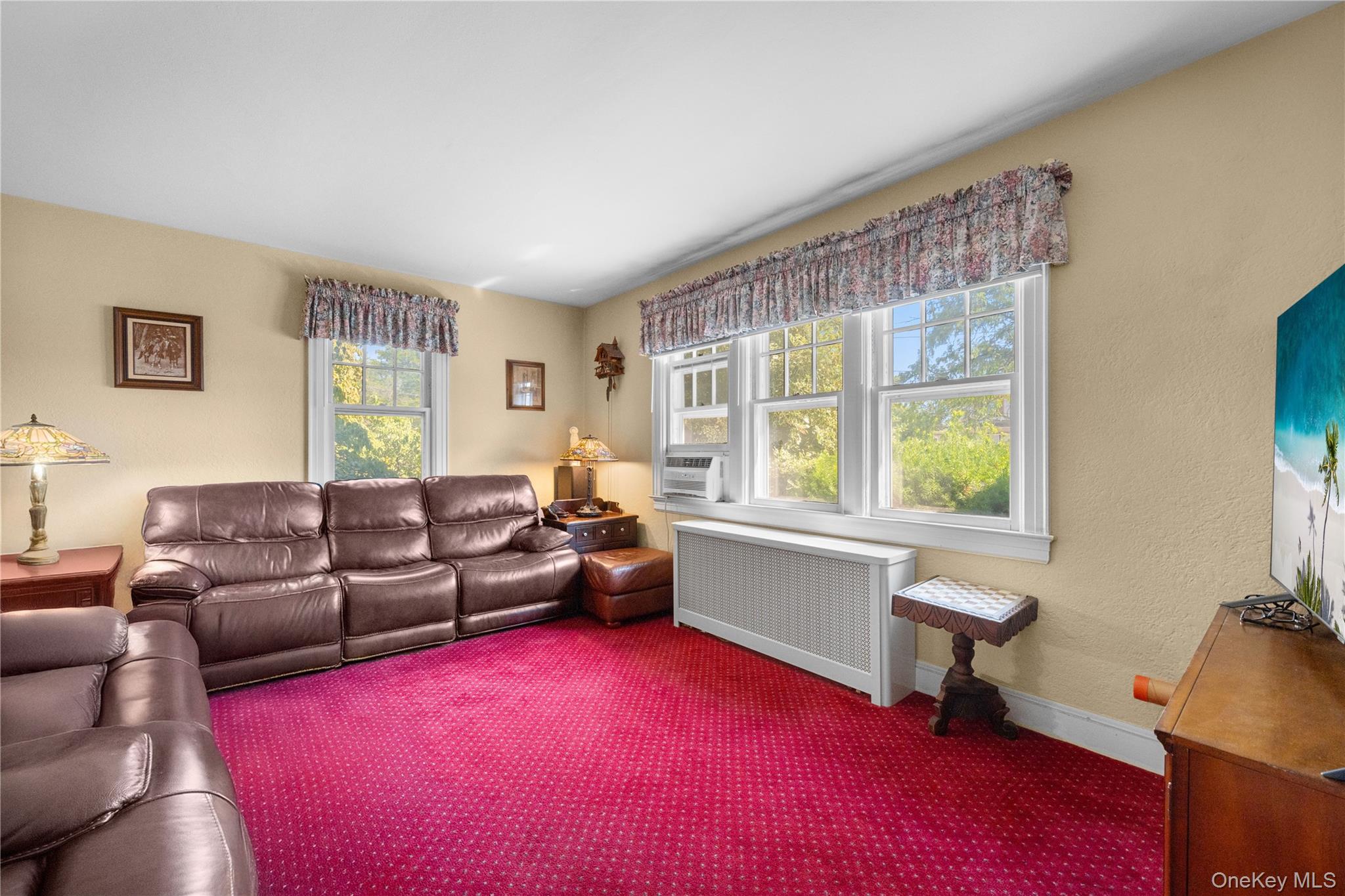 464 Central Avenue, Bethpage, NY 11714