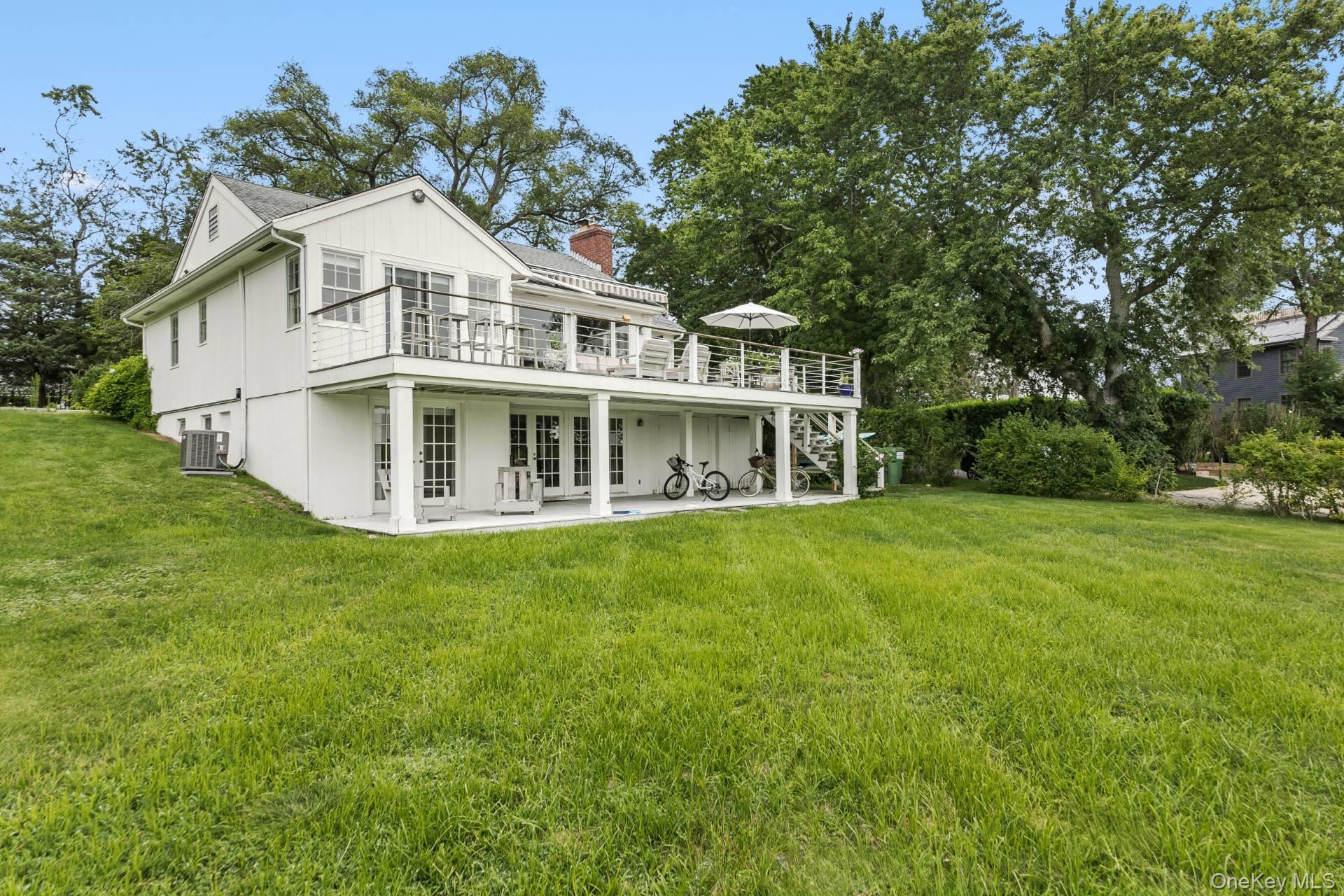 11 East Harbor Drive, Sag Harbor, NY 11963