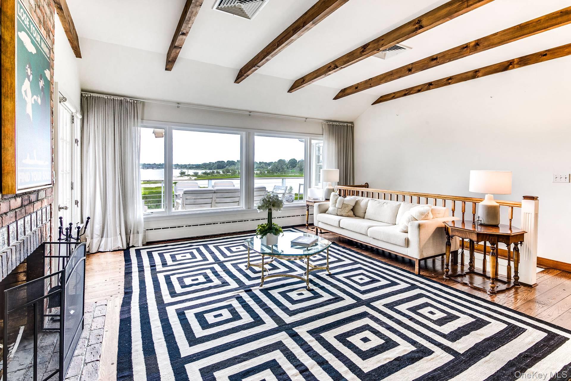 11 East Harbor Drive, Sag Harbor, NY 11963