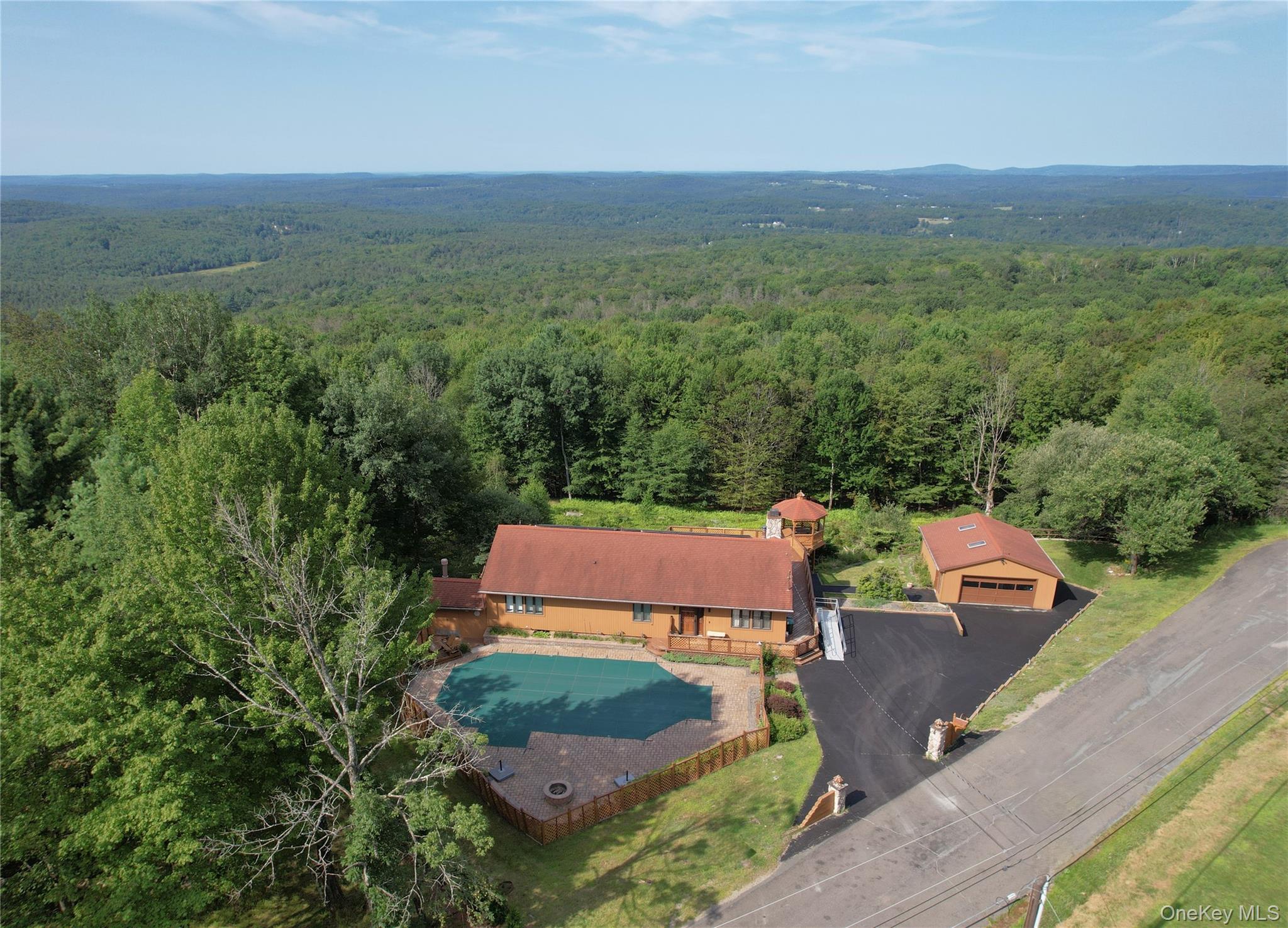 203 Skyline Drive, Woodbourne, NY 12788