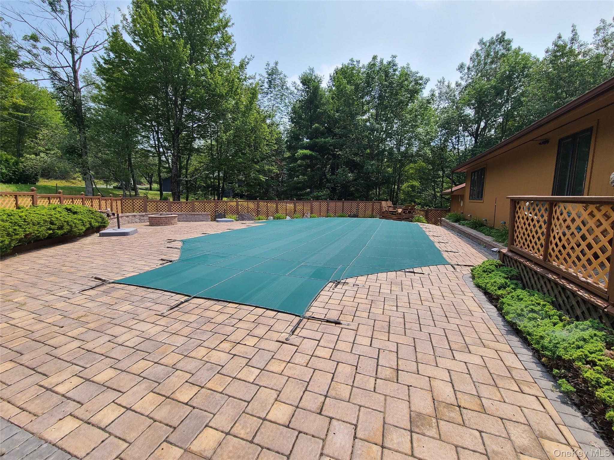 203 Skyline Drive, Woodbourne, NY 12788