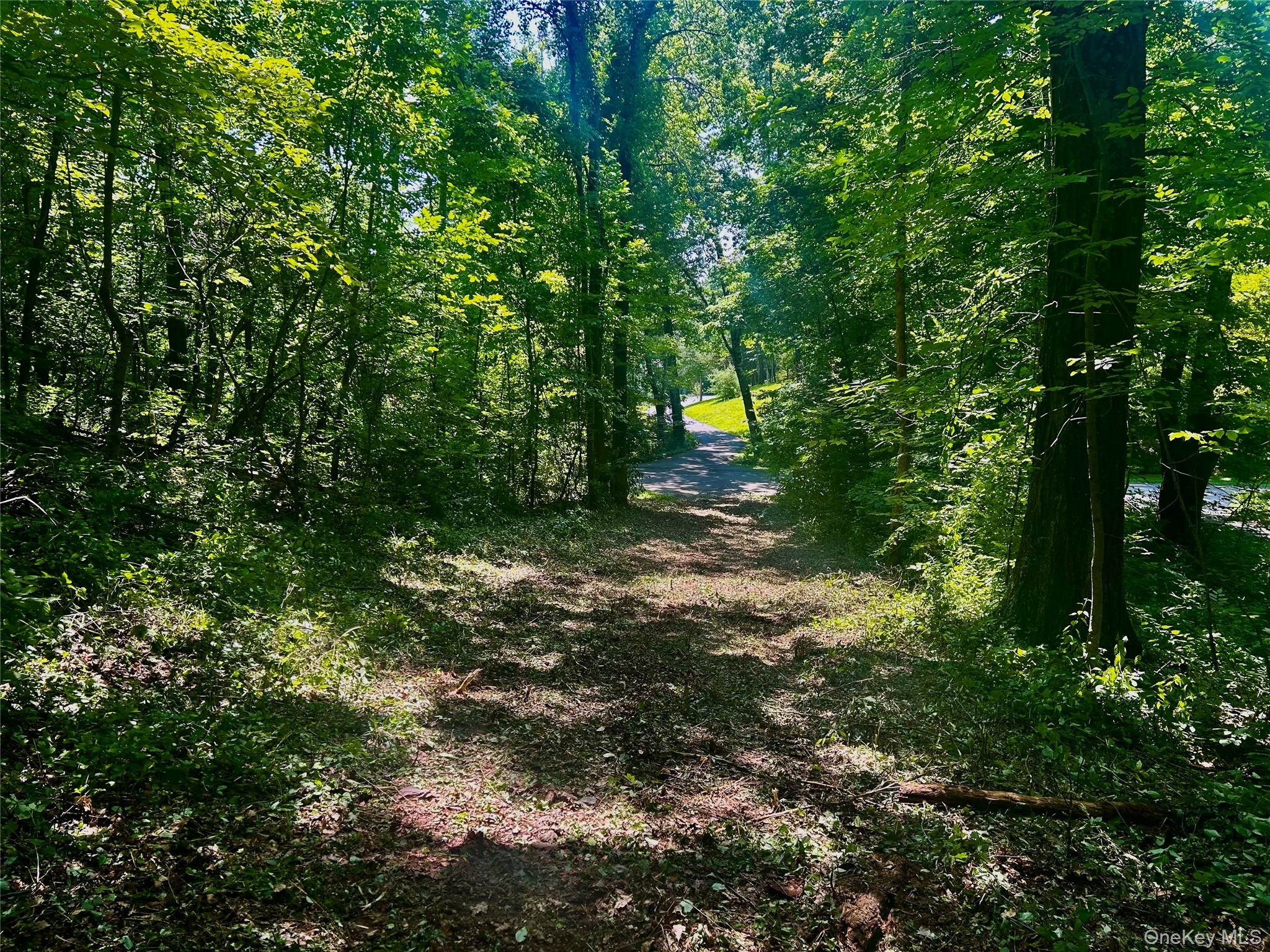 109 Deer Run Road, Red Hook, NY 12571