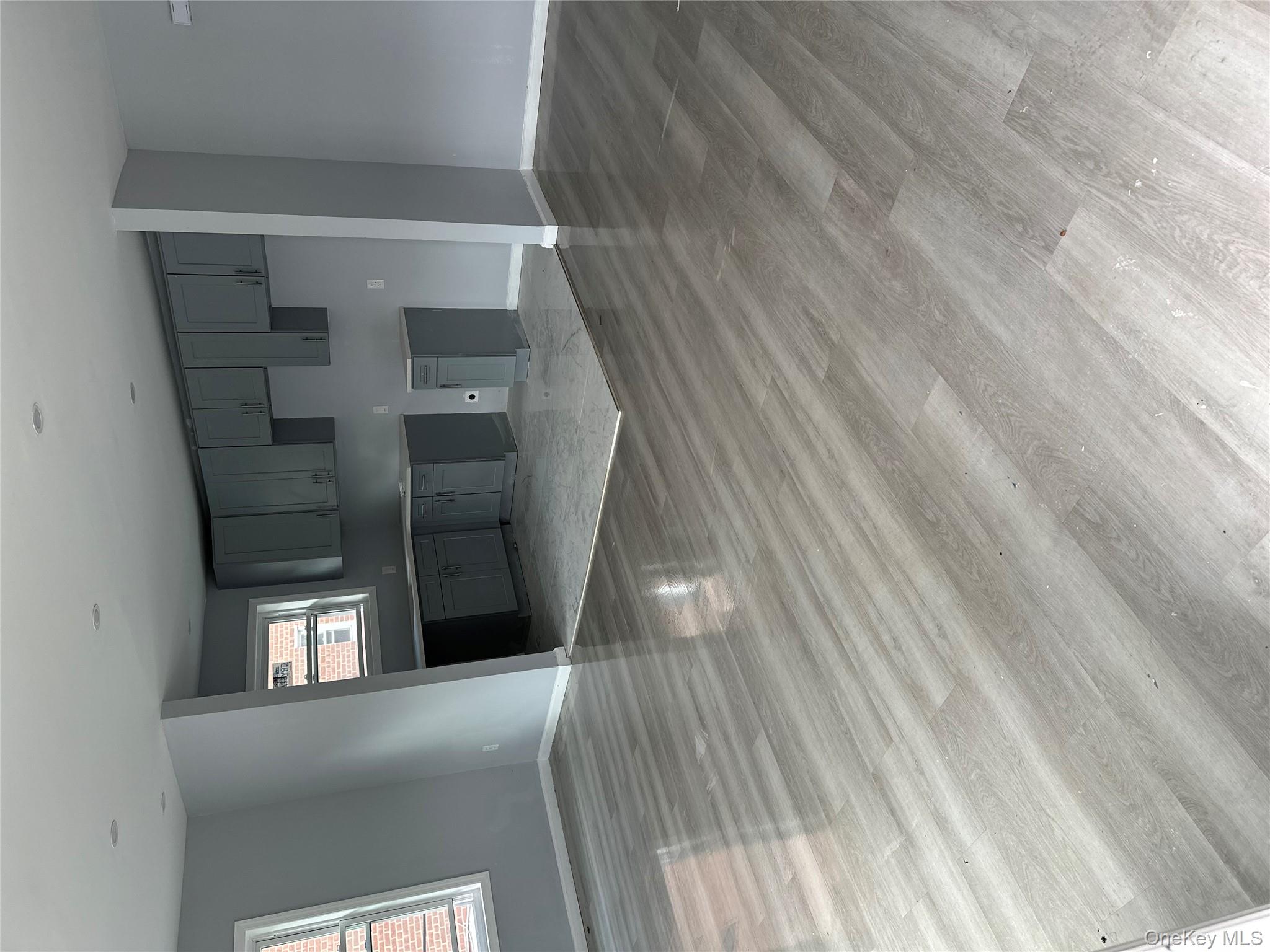 137 S 14th Avenue, Mount Vernon, NY 10550