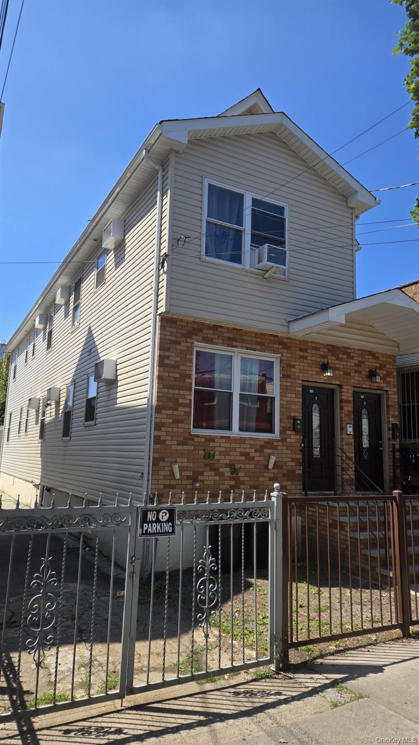 746 E 224th Street, Bronx, NY 10466
