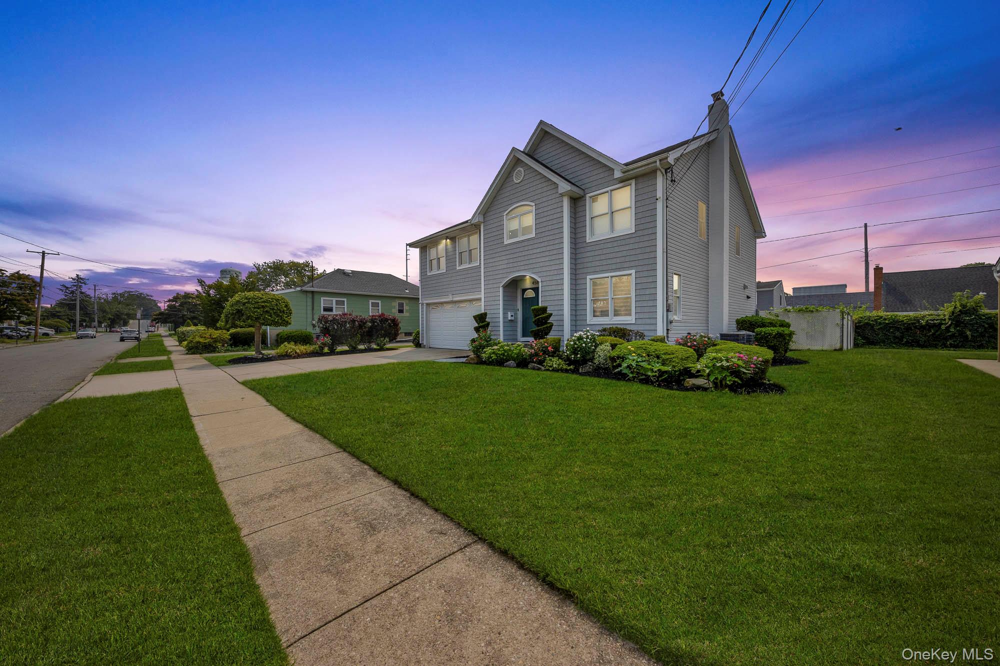 458 Mineola Avenue, Carle Place, NY 11514