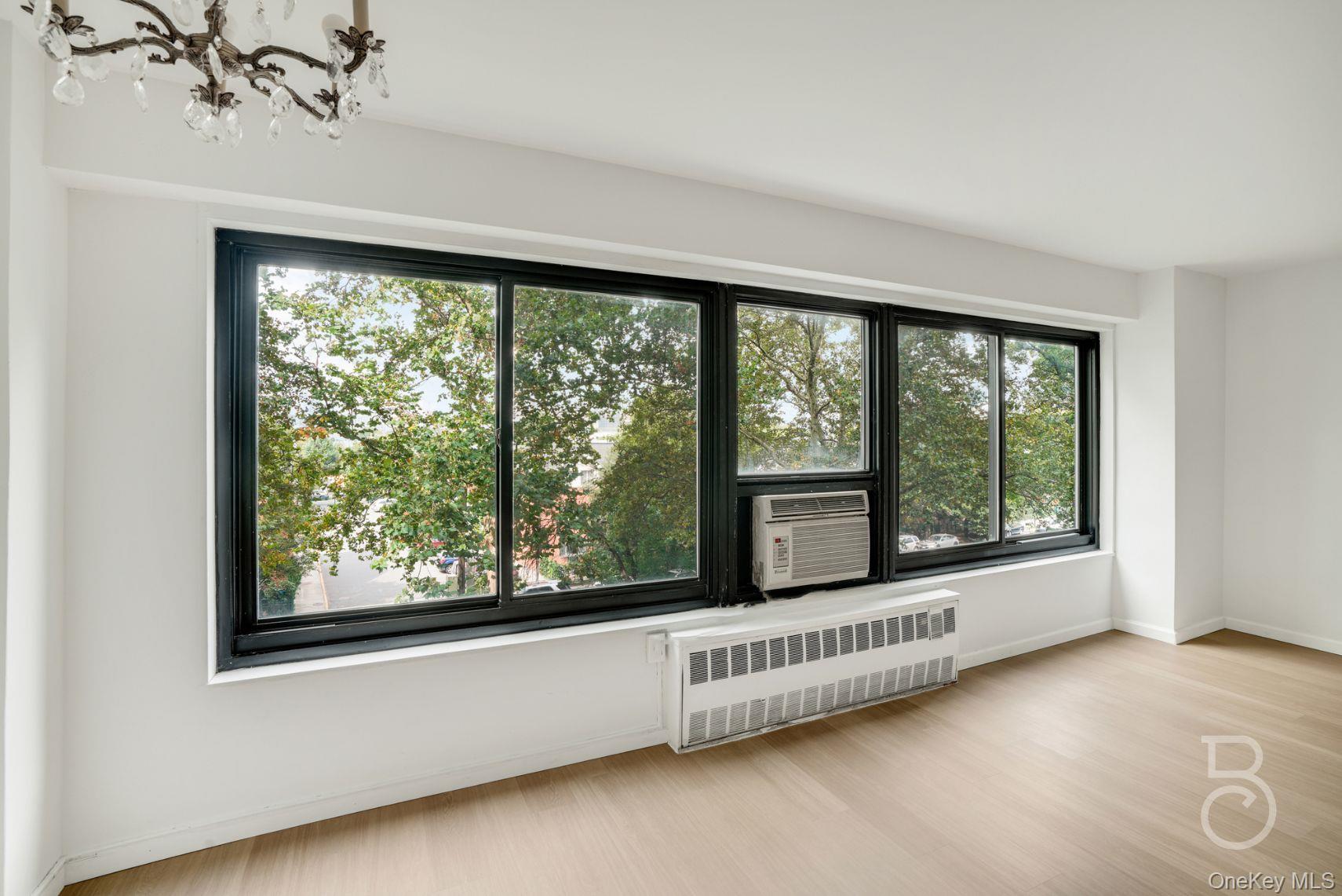 33-43 14th Street # 4B, Astoria, NY 11106