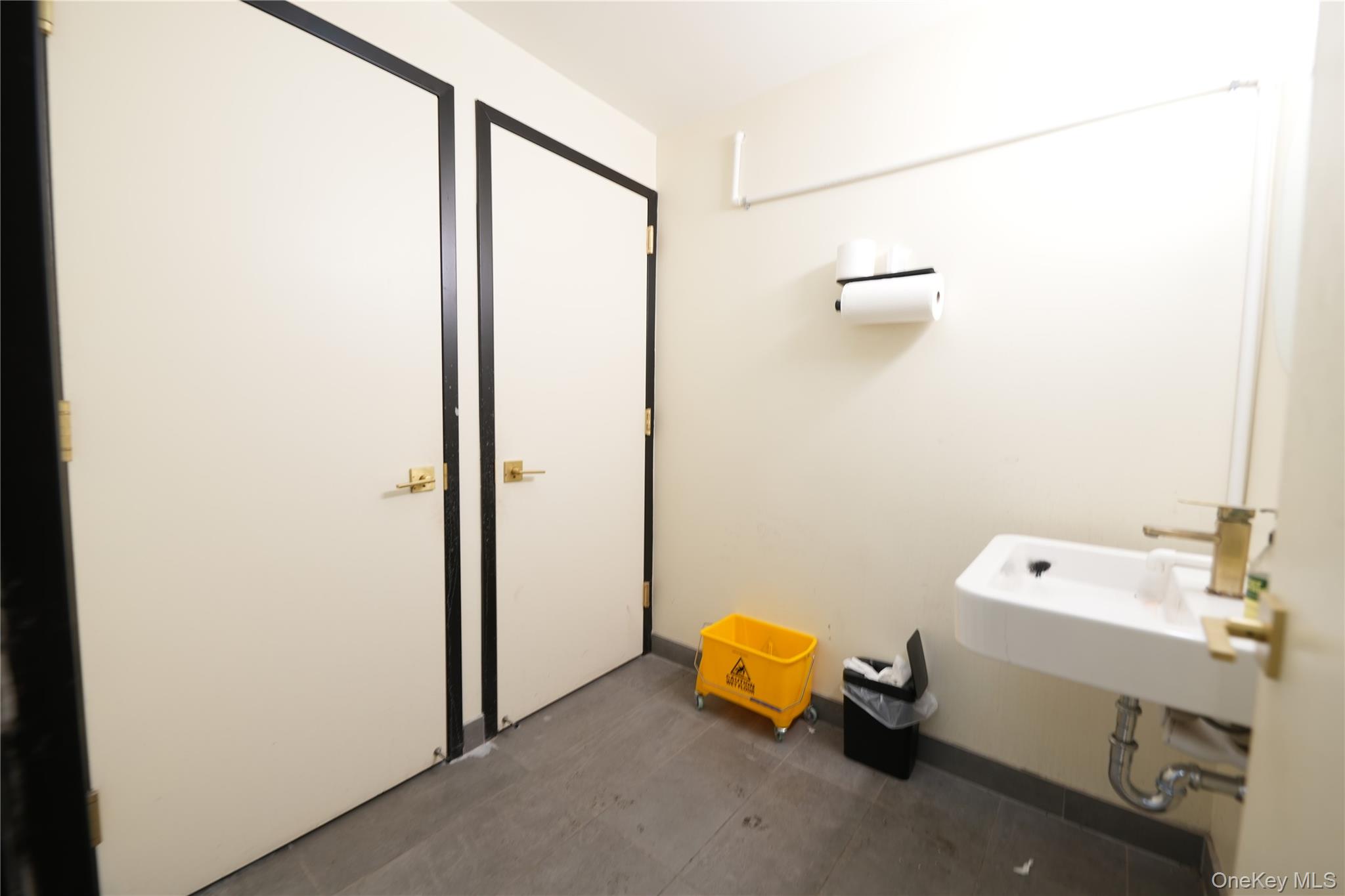 21-52 45th Avenue, Long Island City, NY 11101