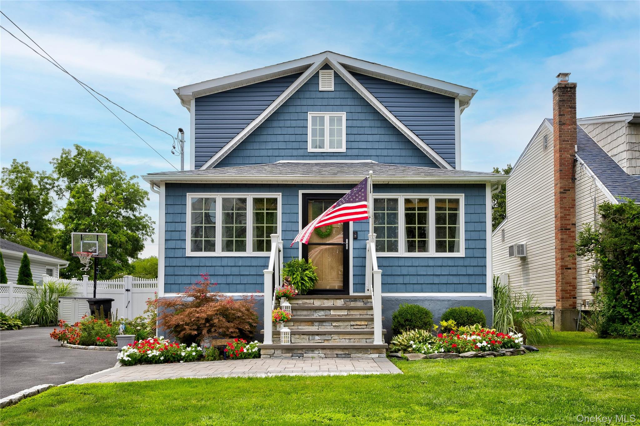 253 4th Street, East Northport, NY 11731
