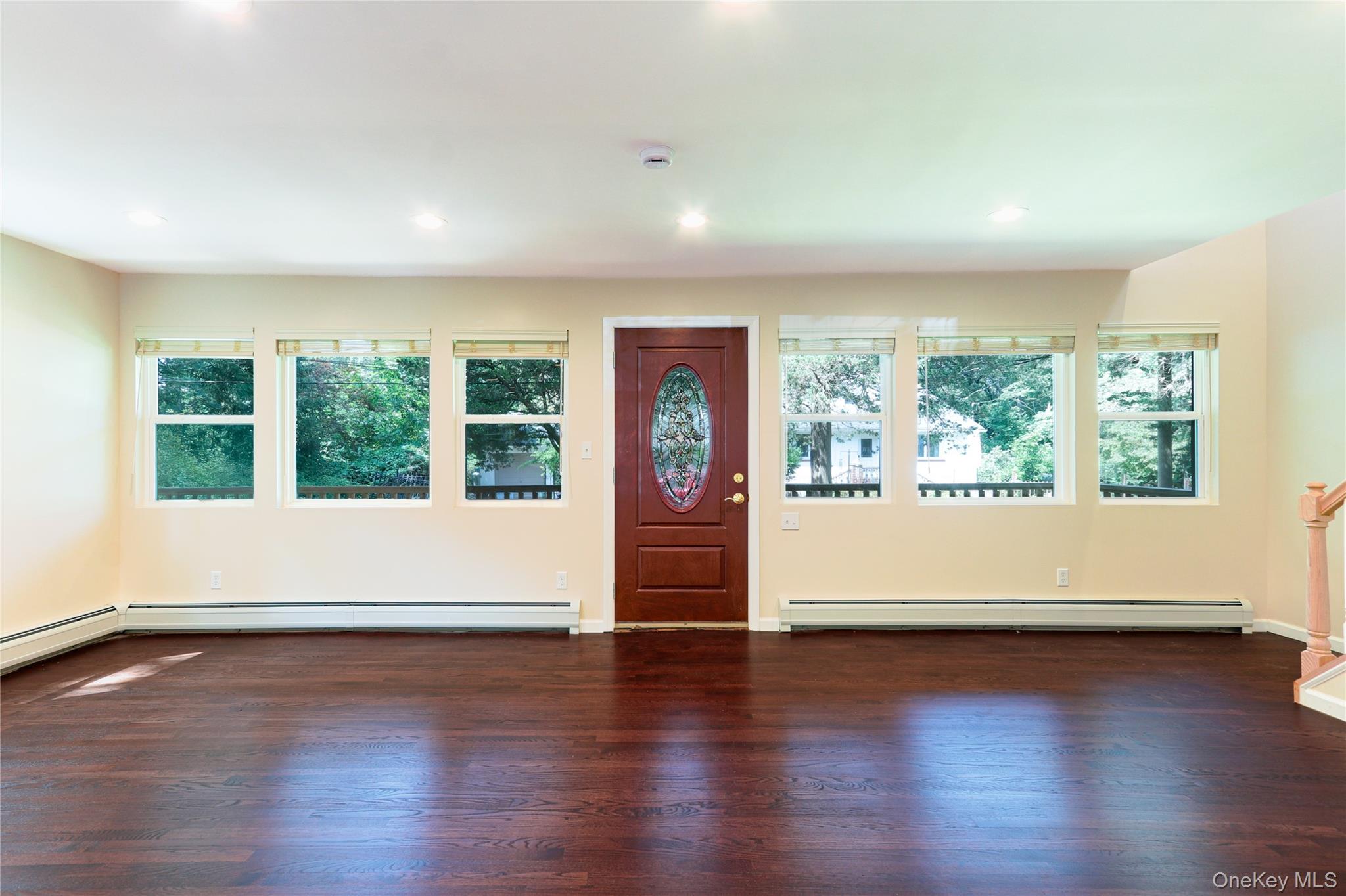 12 14th Street, Wading River, NY 11792