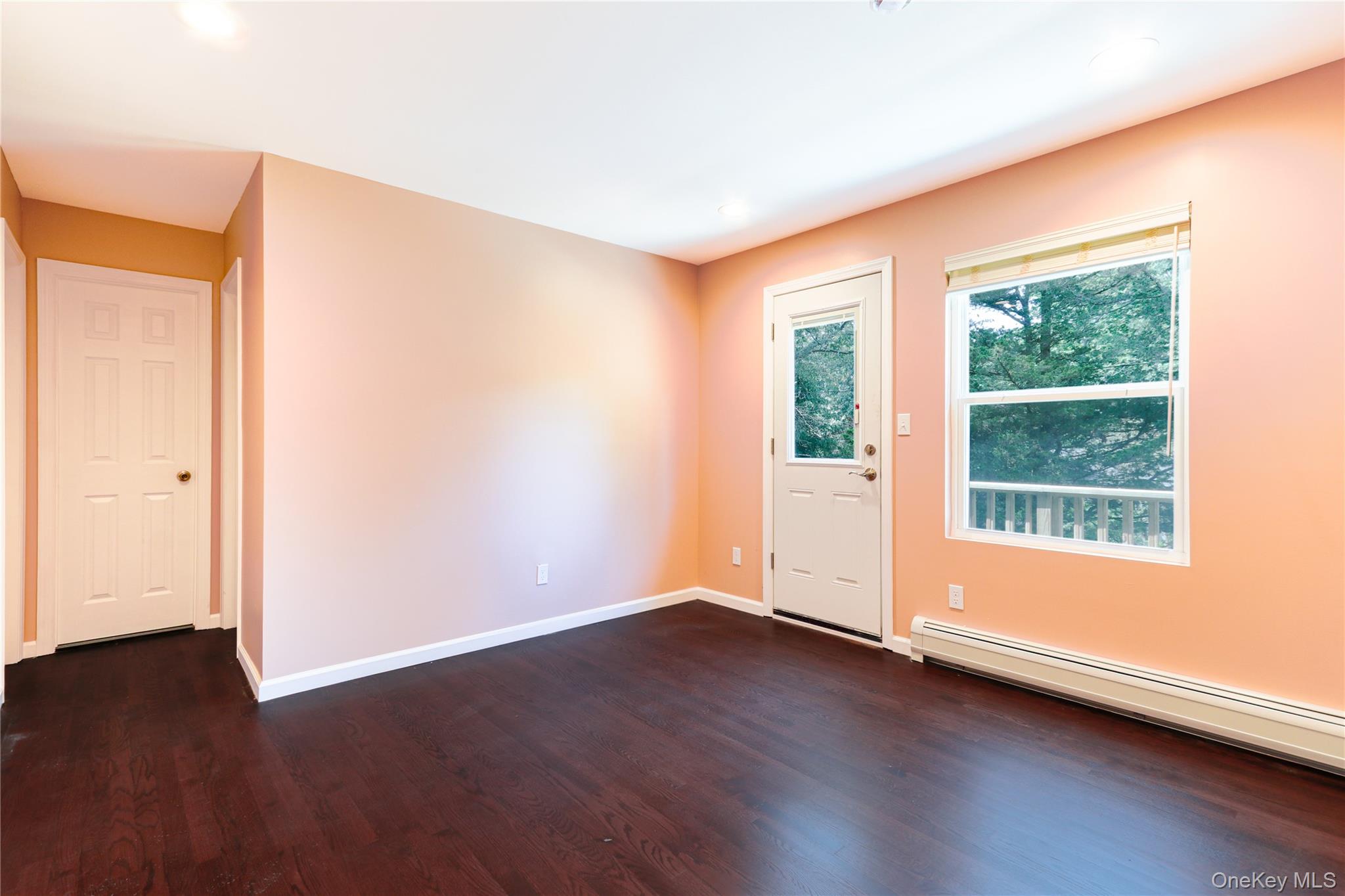 12 14th Street, Wading River, NY 11792