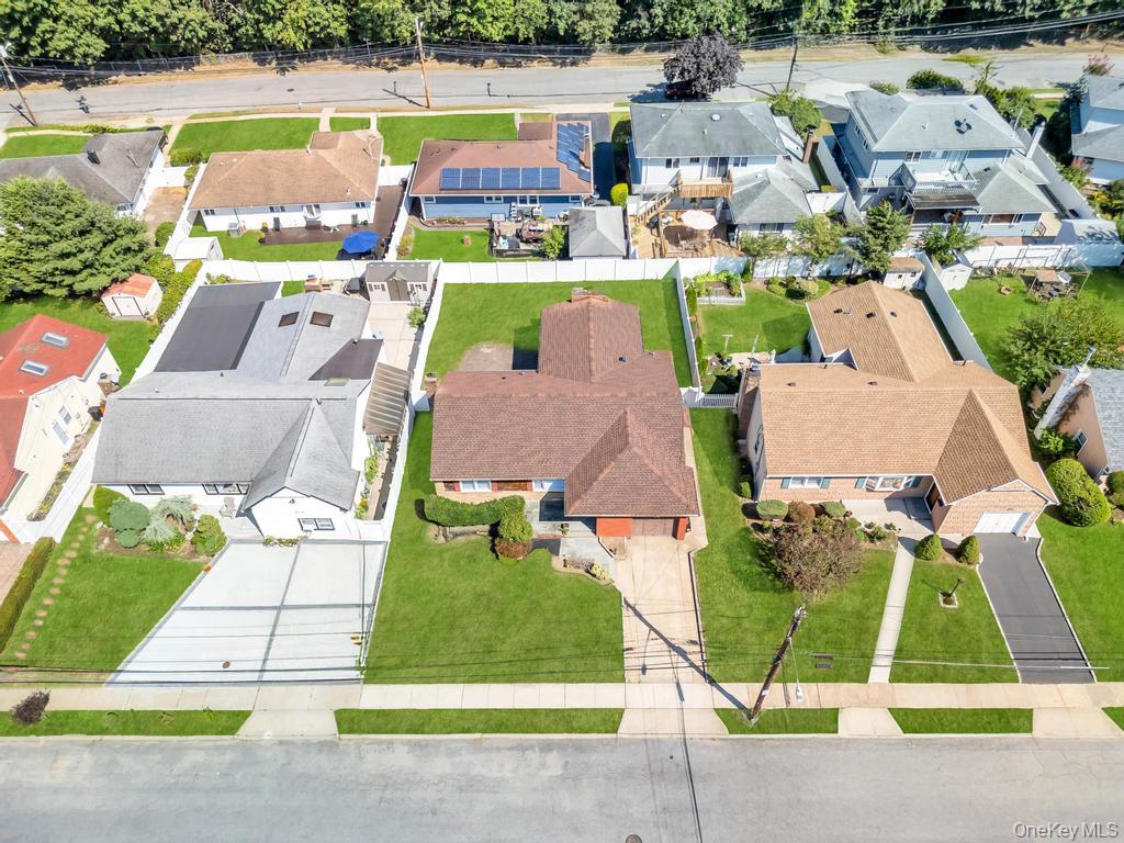 885 Downing Road, Valley Stream, NY 11580