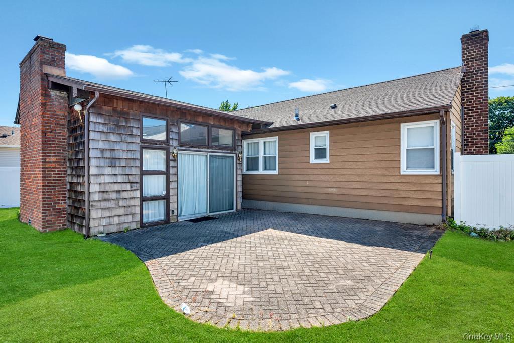 885 Downing Road, Valley Stream, NY 11580