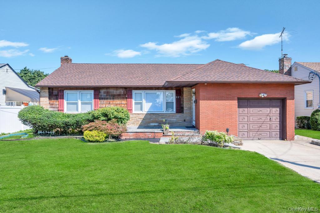 885 Downing Road, Valley Stream, NY 11580