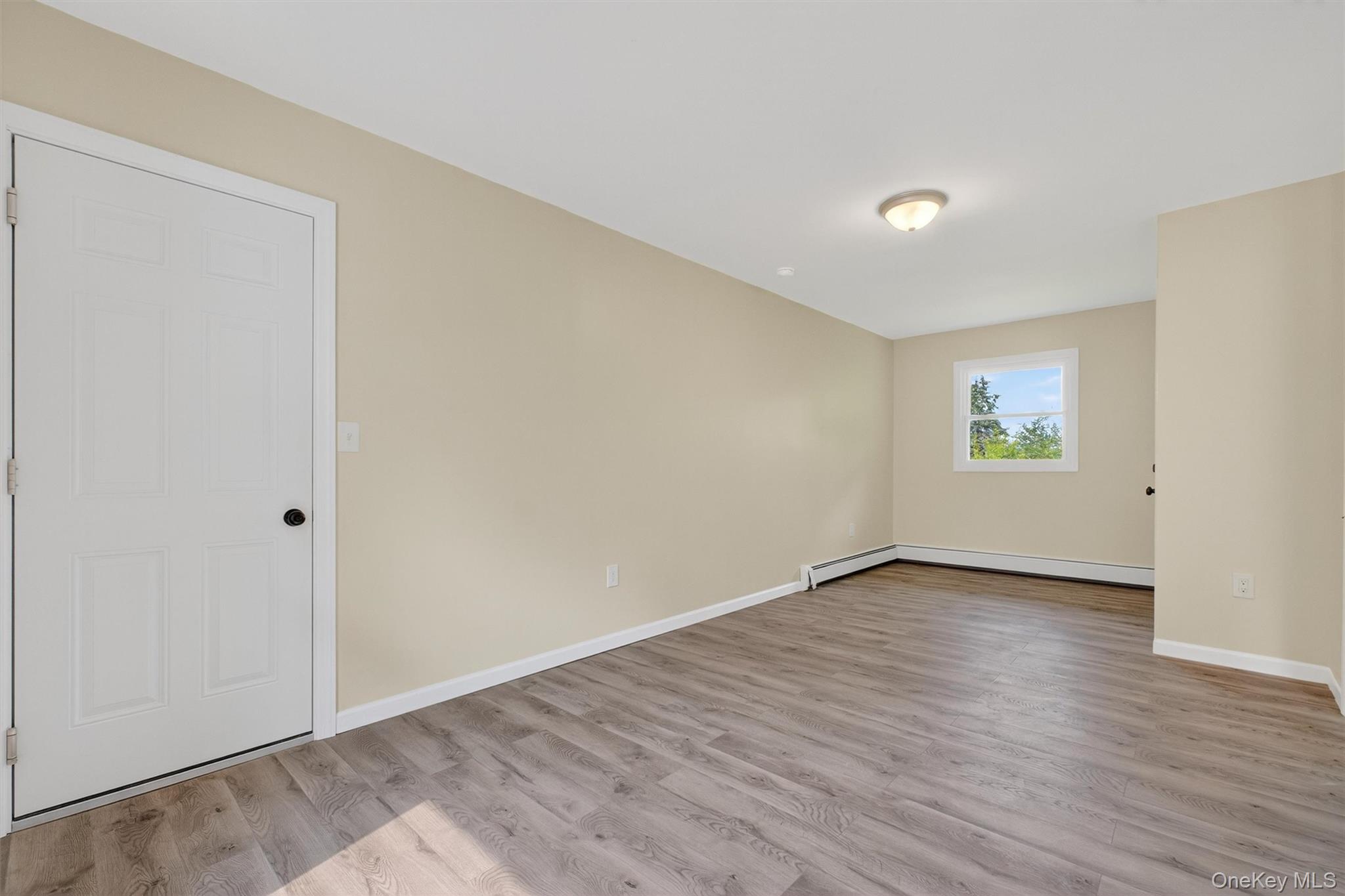 7 Penny Lane, Marlboro, NY 12542