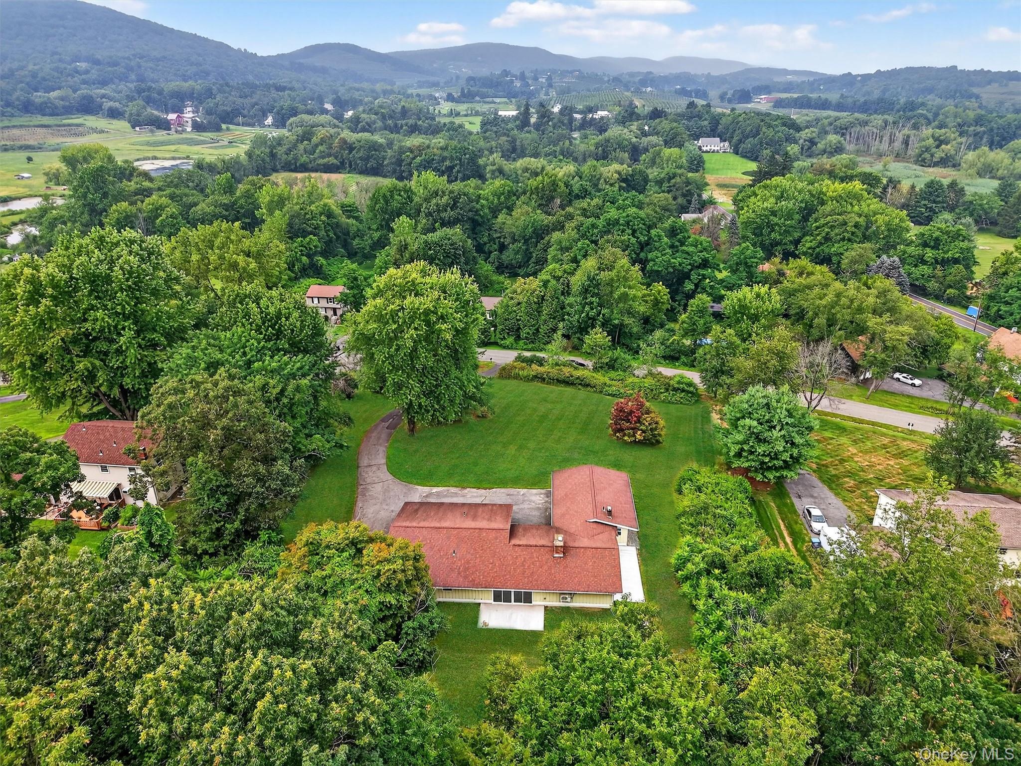 7 Penny Lane, Marlboro, NY 12542