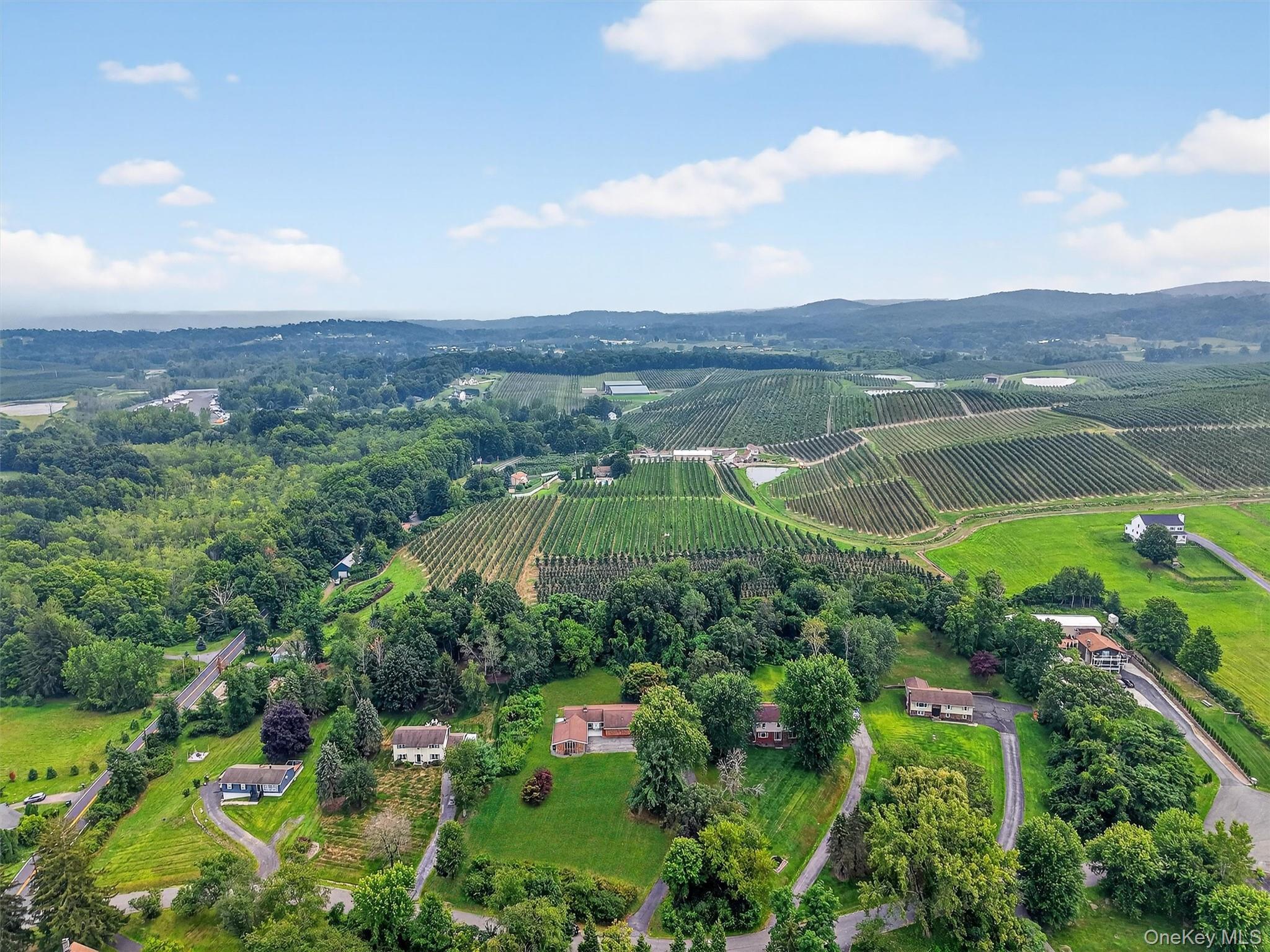 7 Penny Lane, Marlboro, NY 12542