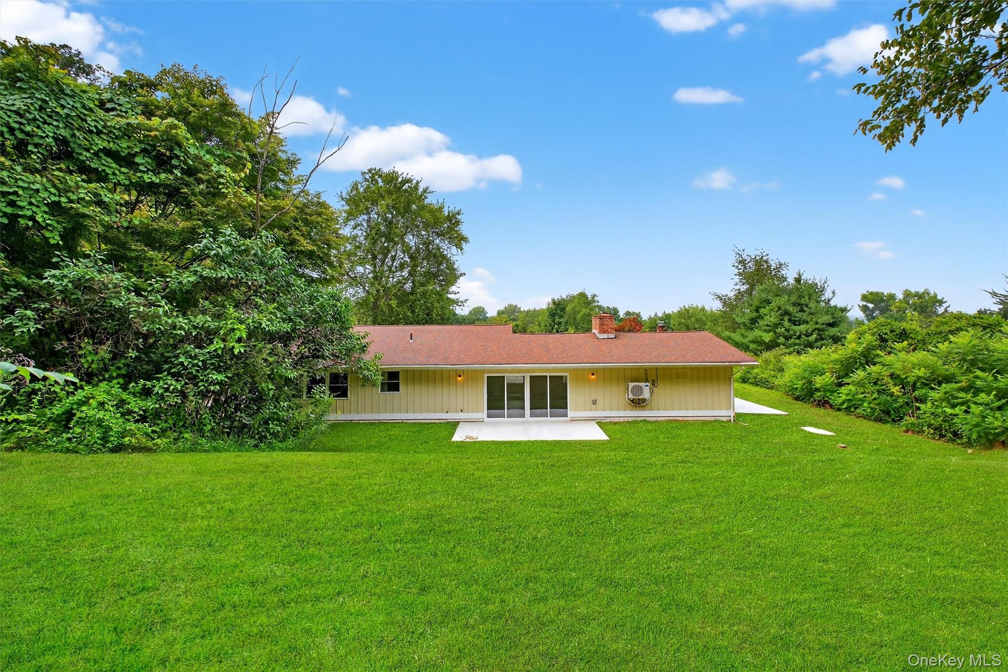 7 Penny Lane, Marlboro, NY 12542