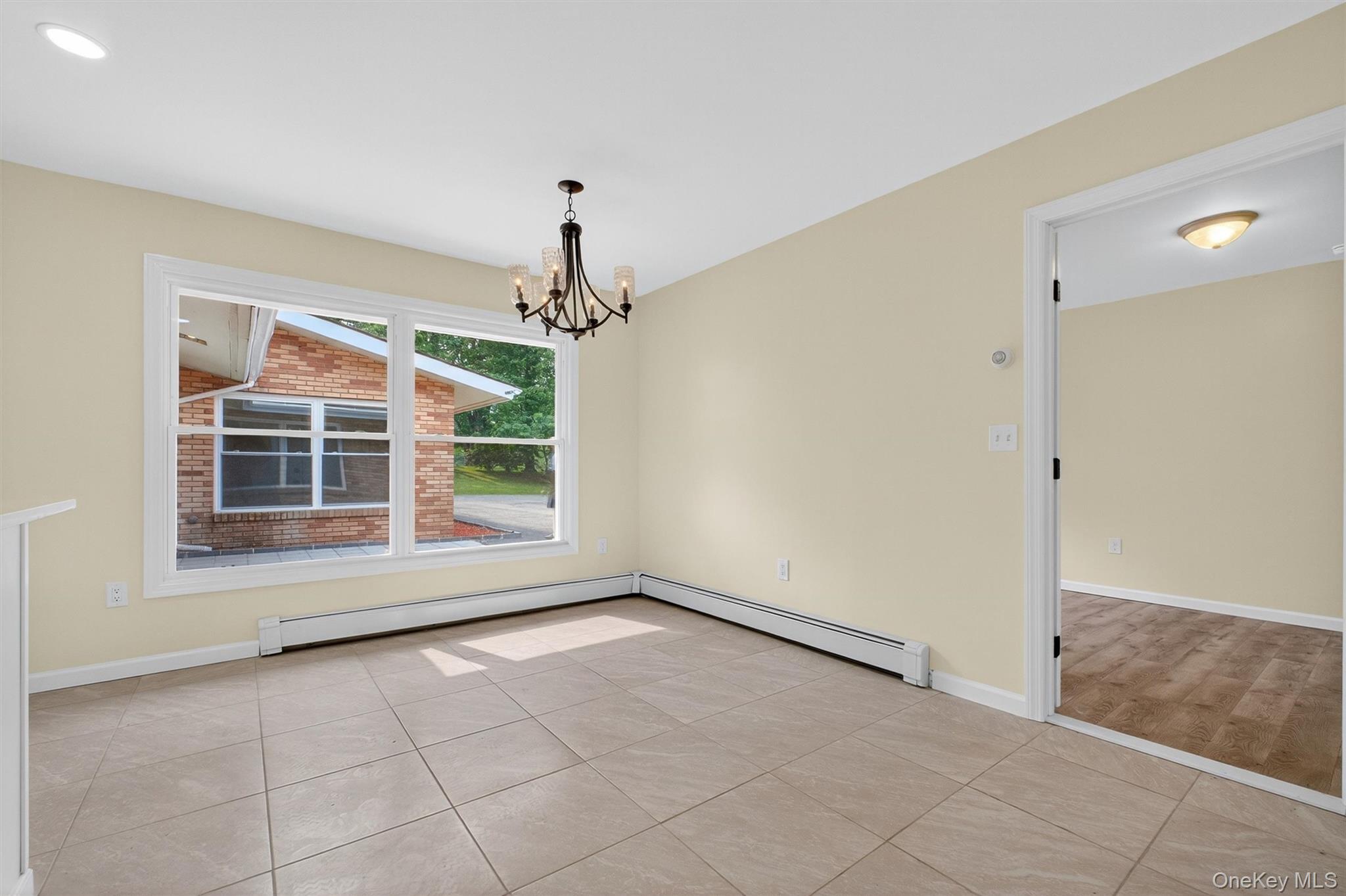 7 Penny Lane, Marlboro, NY 12542