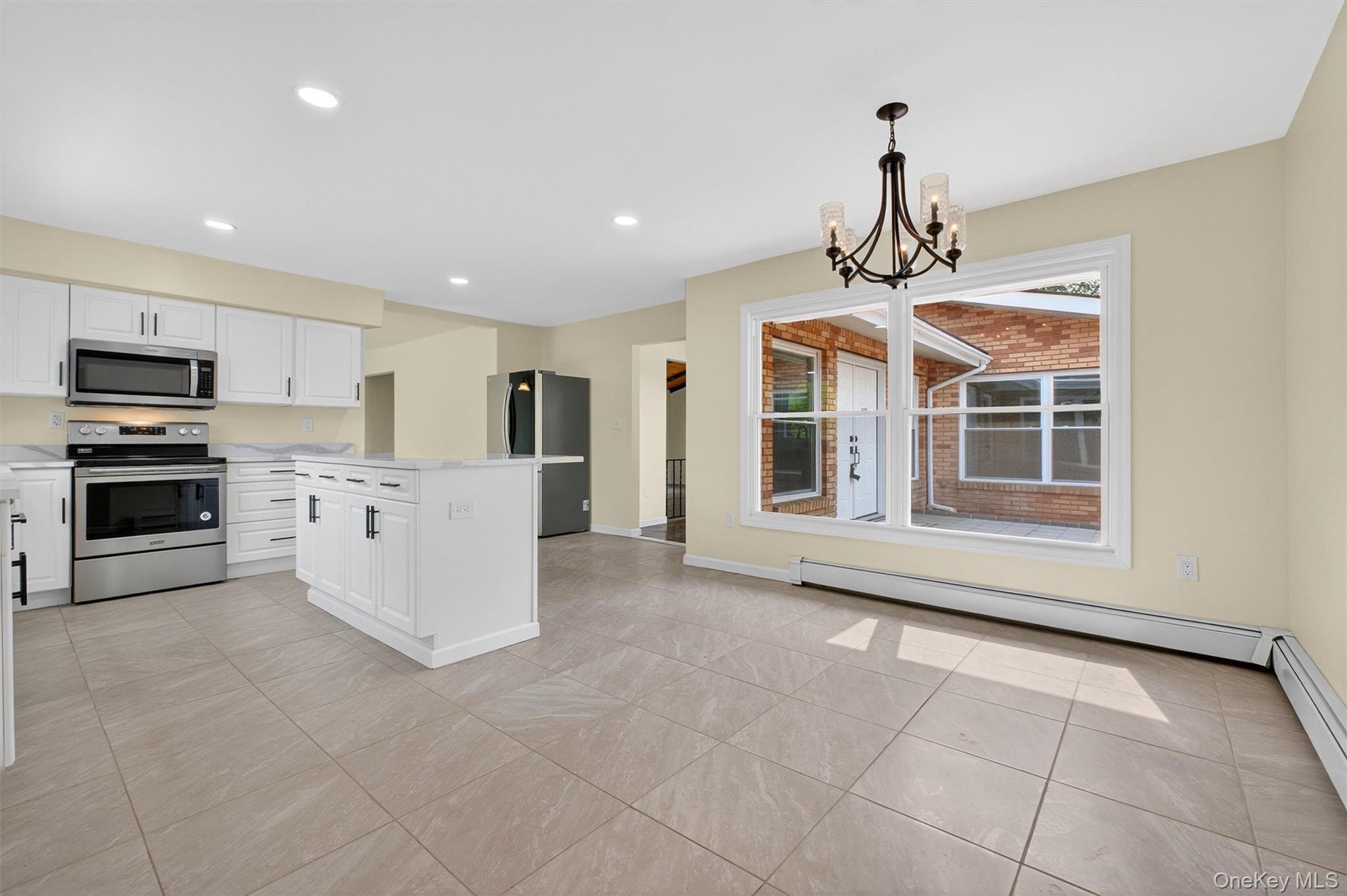 7 Penny Lane, Marlboro, NY 12542