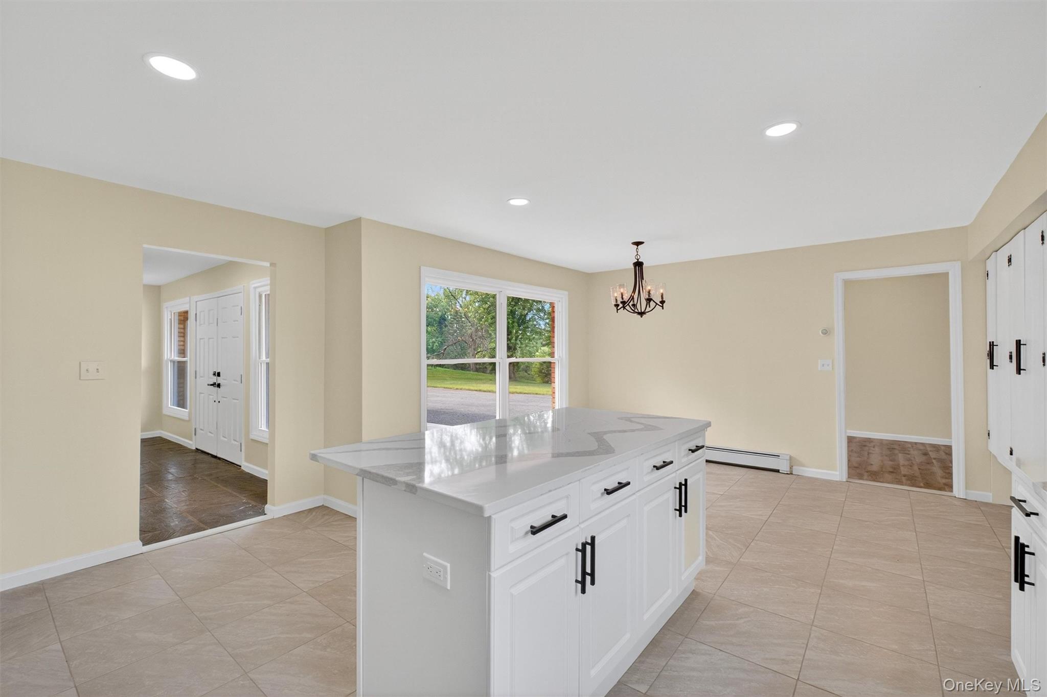 7 Penny Lane, Marlboro, NY 12542