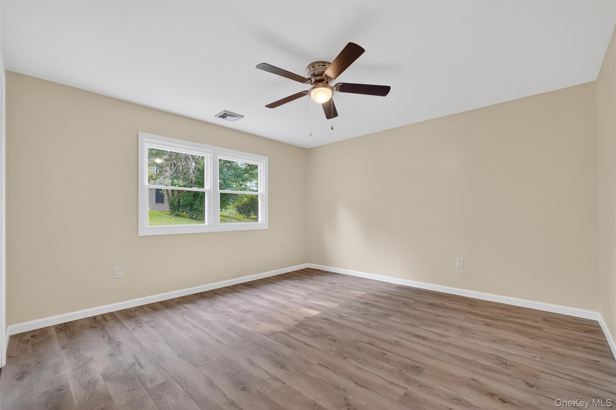 7 Penny Lane, Marlboro, NY 12542