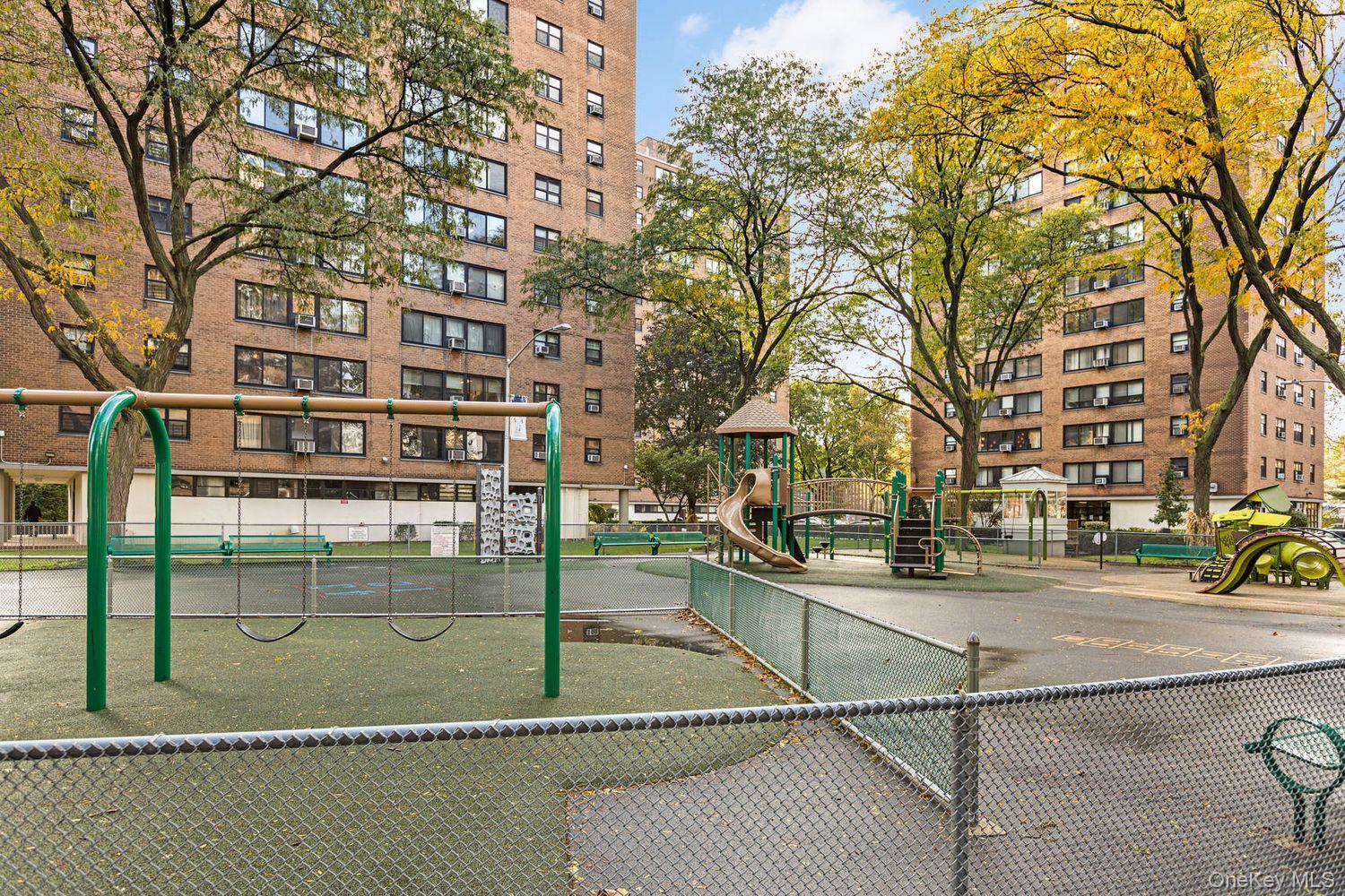 33-47 14th Street # 6D, Astoria, NY 11106