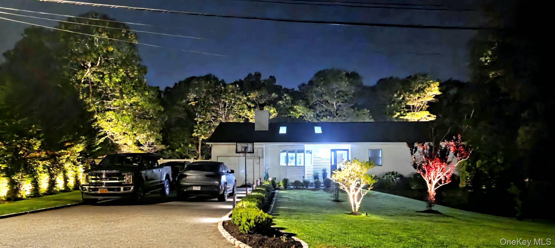27 Bittersweet South Extension, Southampton, NY 11946