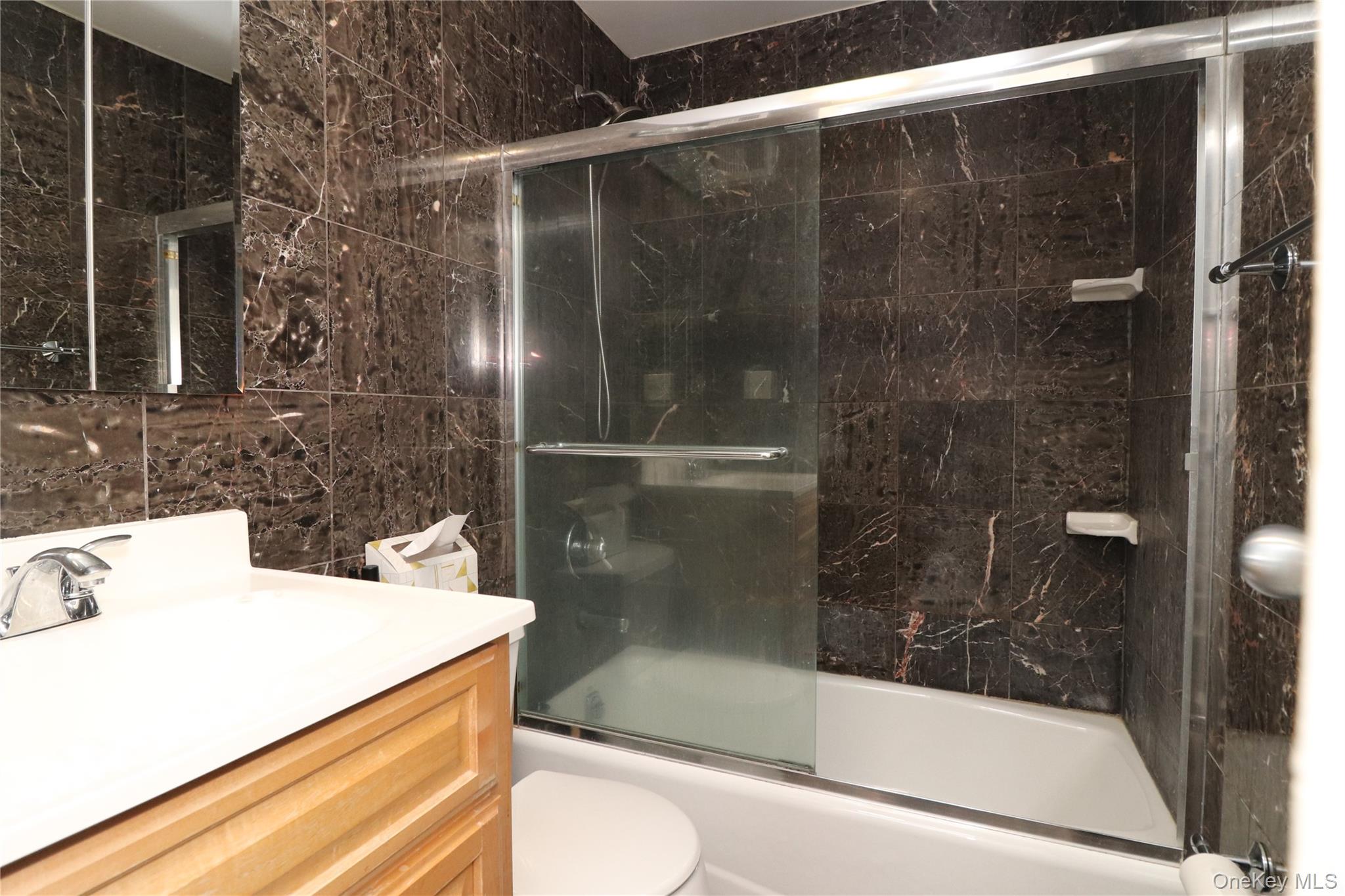 200 Hilton Avenue # 55, Hempstead, NY 11550