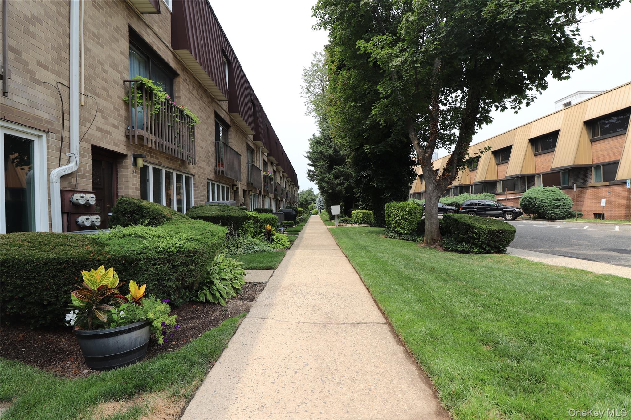 200 Hilton Avenue # 55, Hempstead, NY 11550
