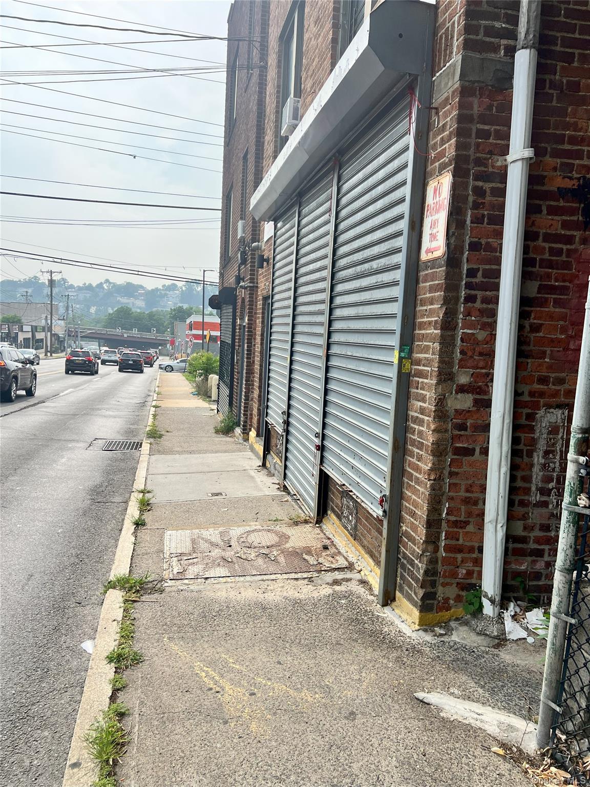 35 Tuckahoe Road, Yonkers, NY 10710