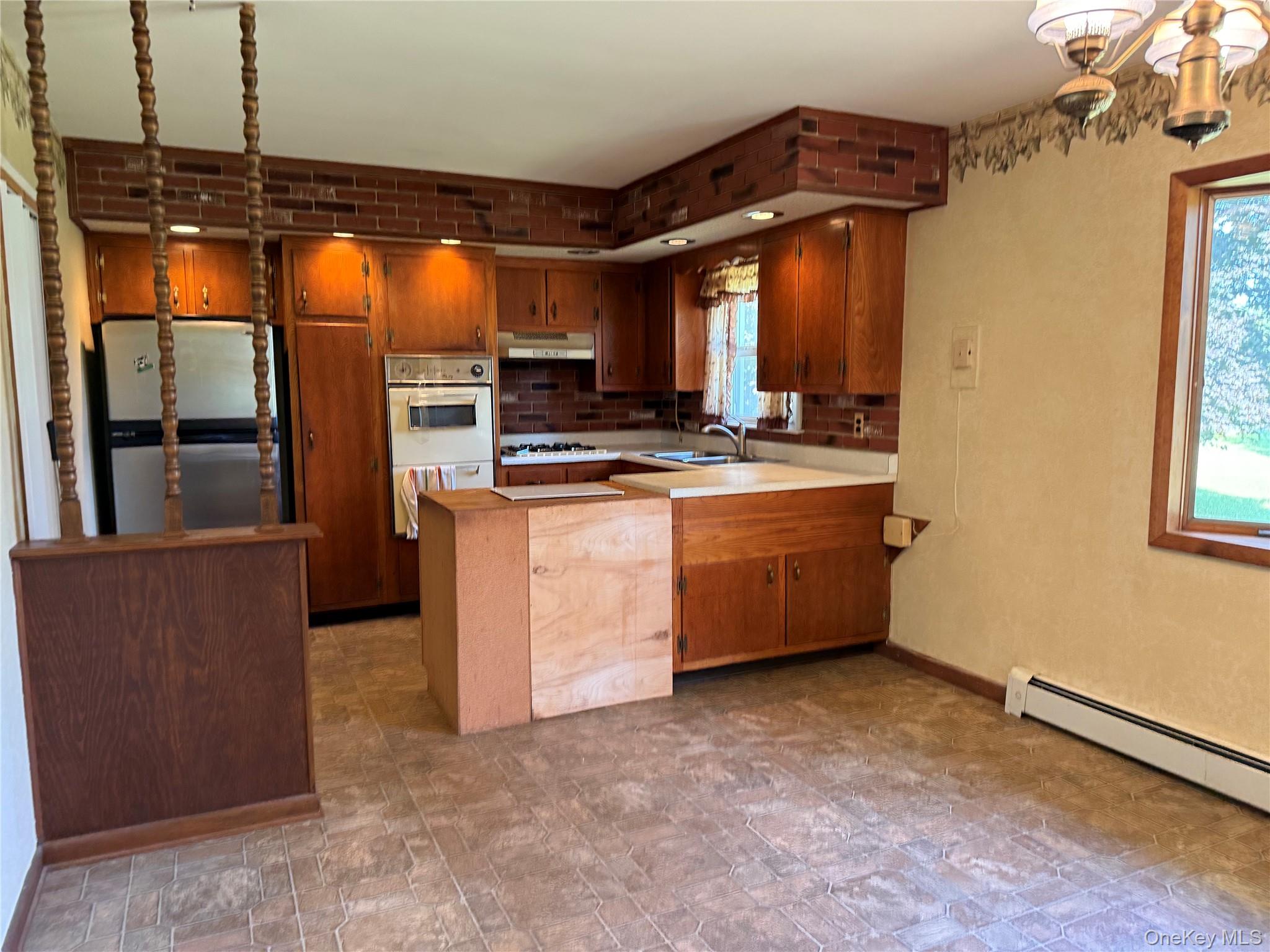 715 Stony Ford, Middletown, NY 10941