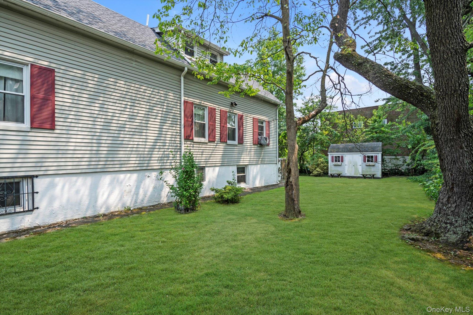 1906 Edenwald Avenue, Bronx, NY 10466