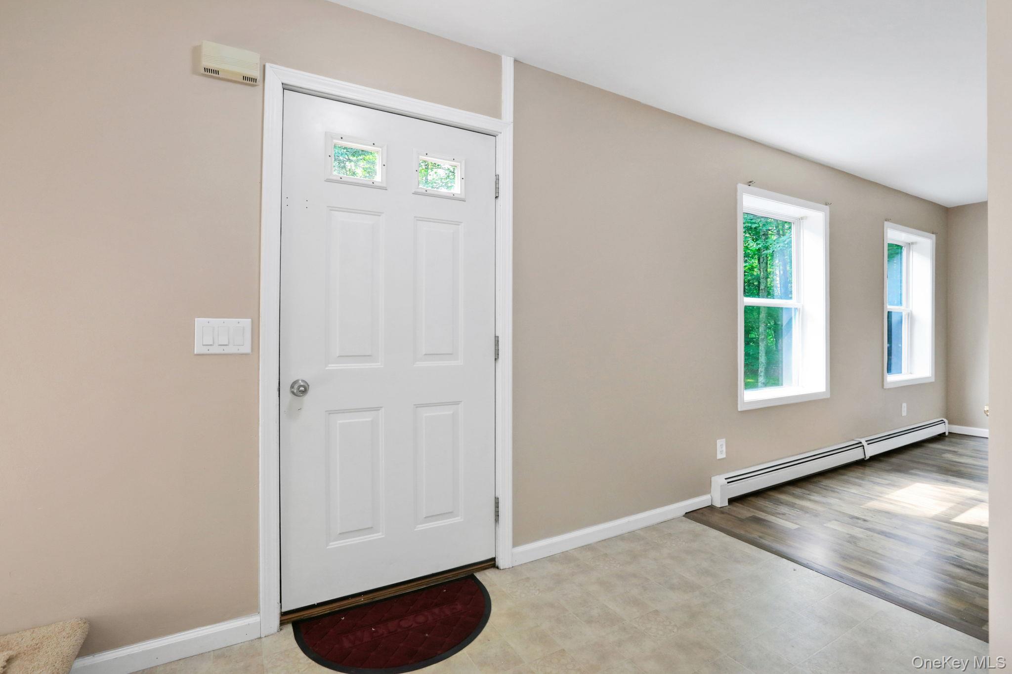 10 Lairds Court, Cairo, NY 12413