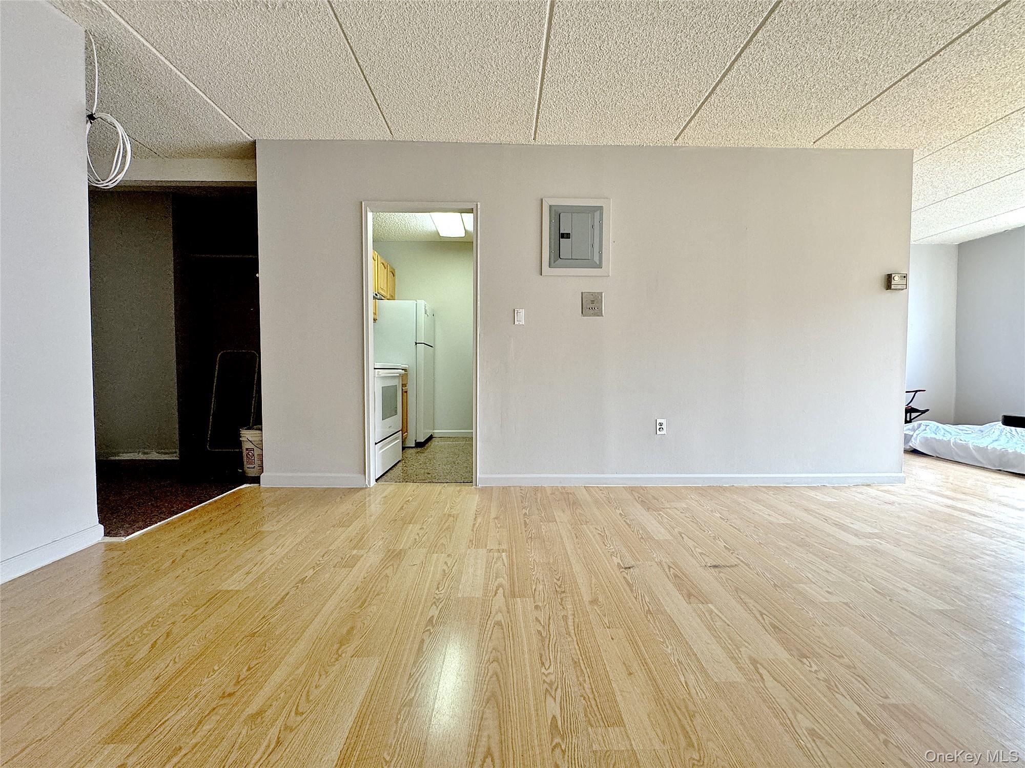 137-77 45 Avenue # 6P, Flushing, NY 11355