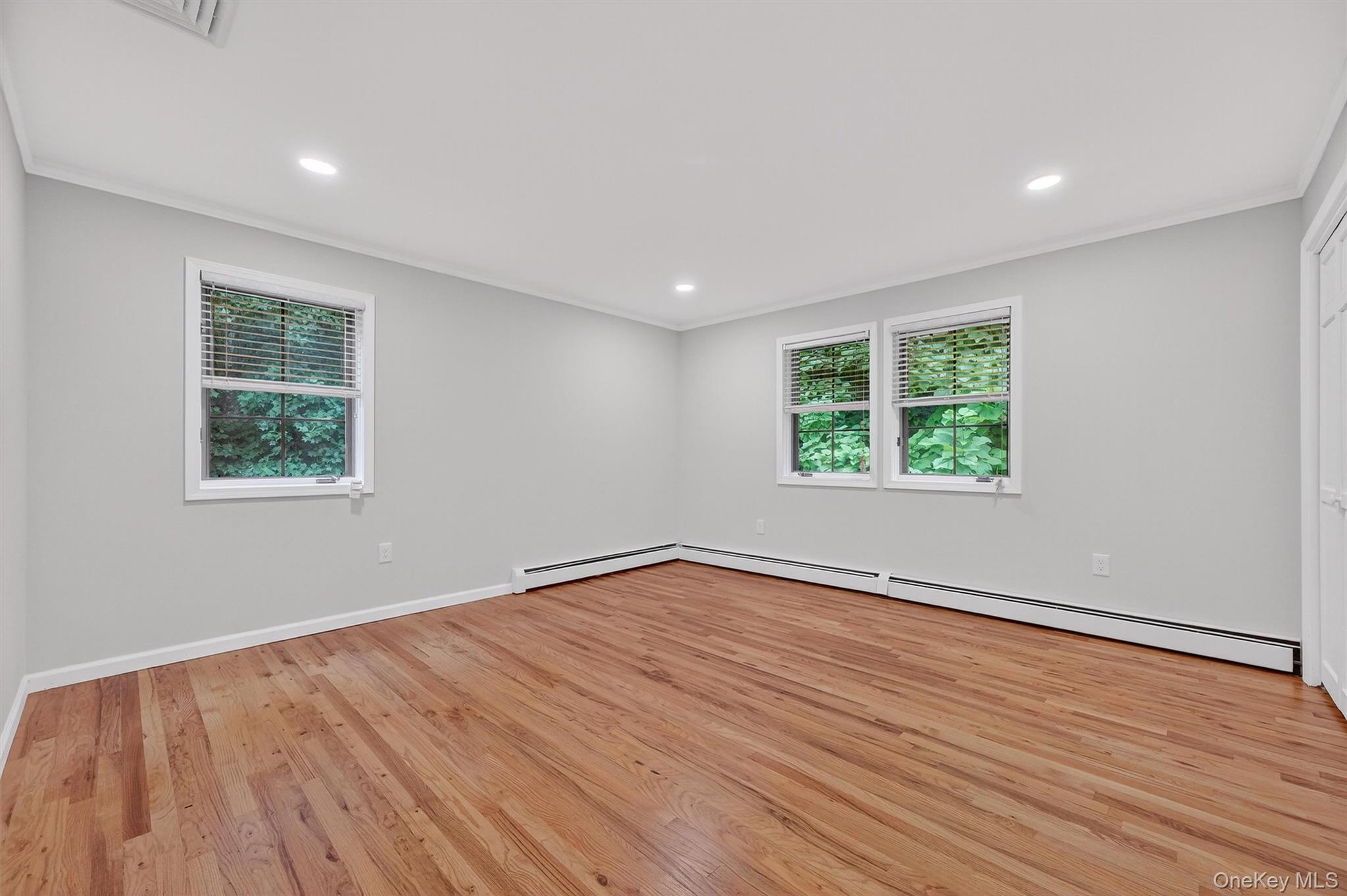 16 Flag Lane, Campbell Hall, NY 10916